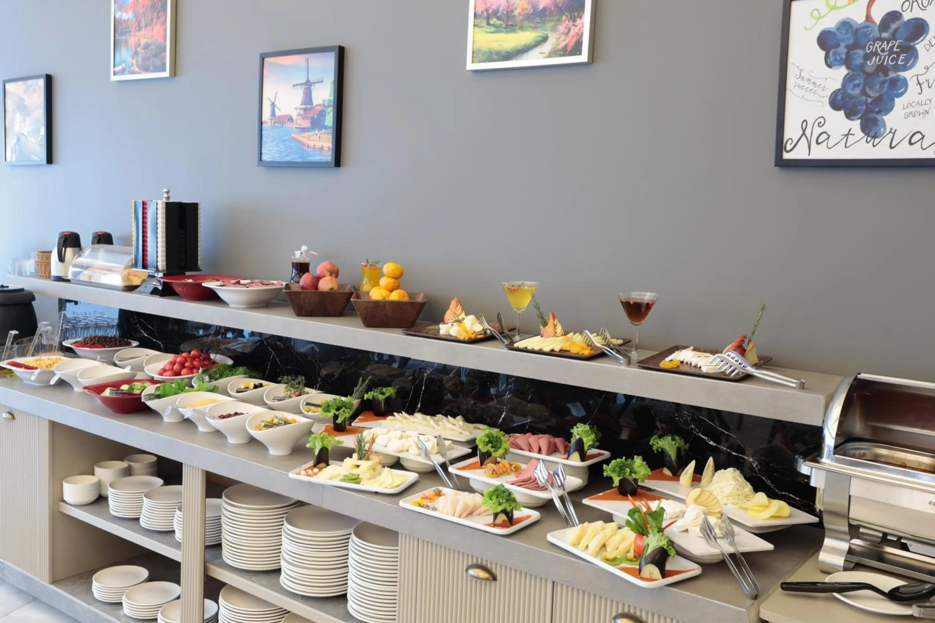 Breakfast in Silver Inn Spa