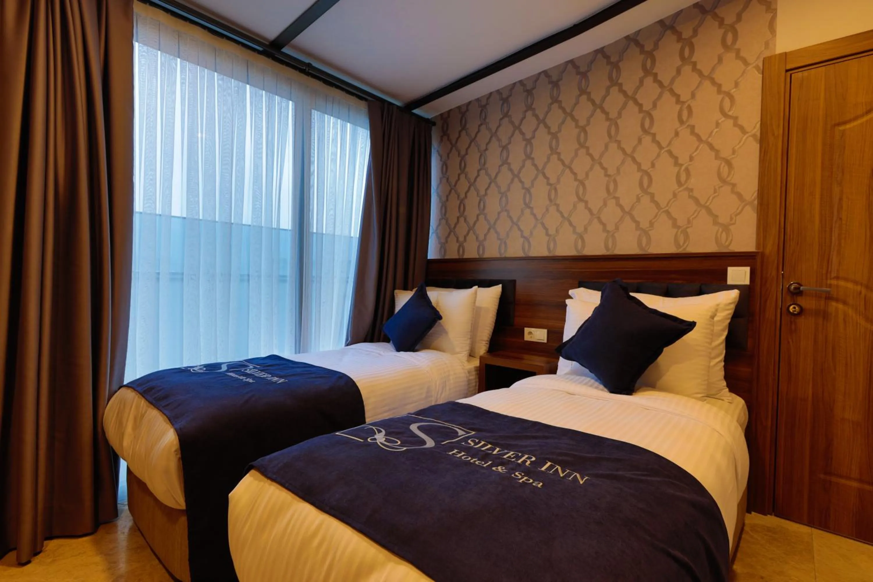 Massage, Bed in Silver Inn Spa