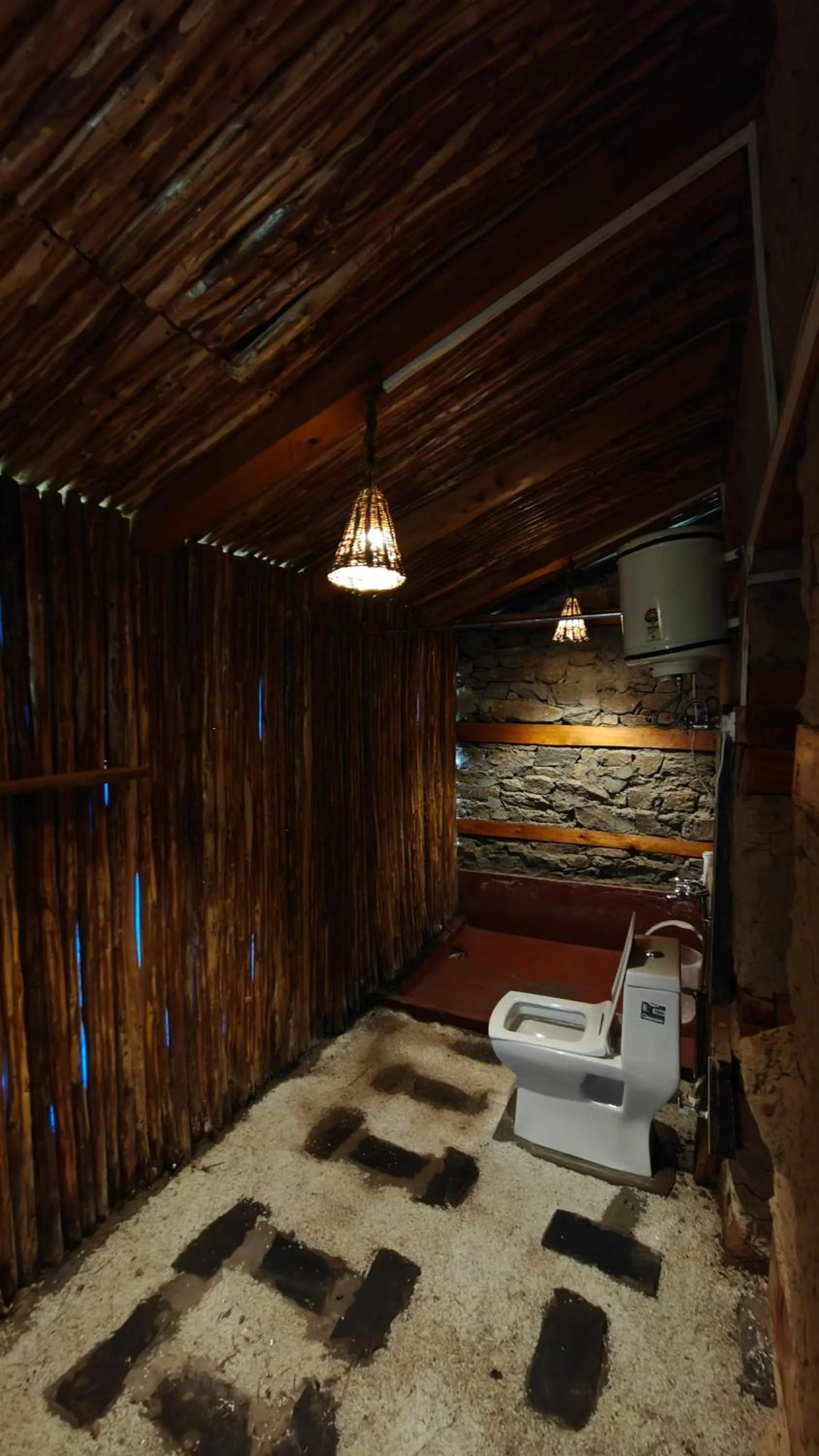 Toilet in Upepo - The Sky Village