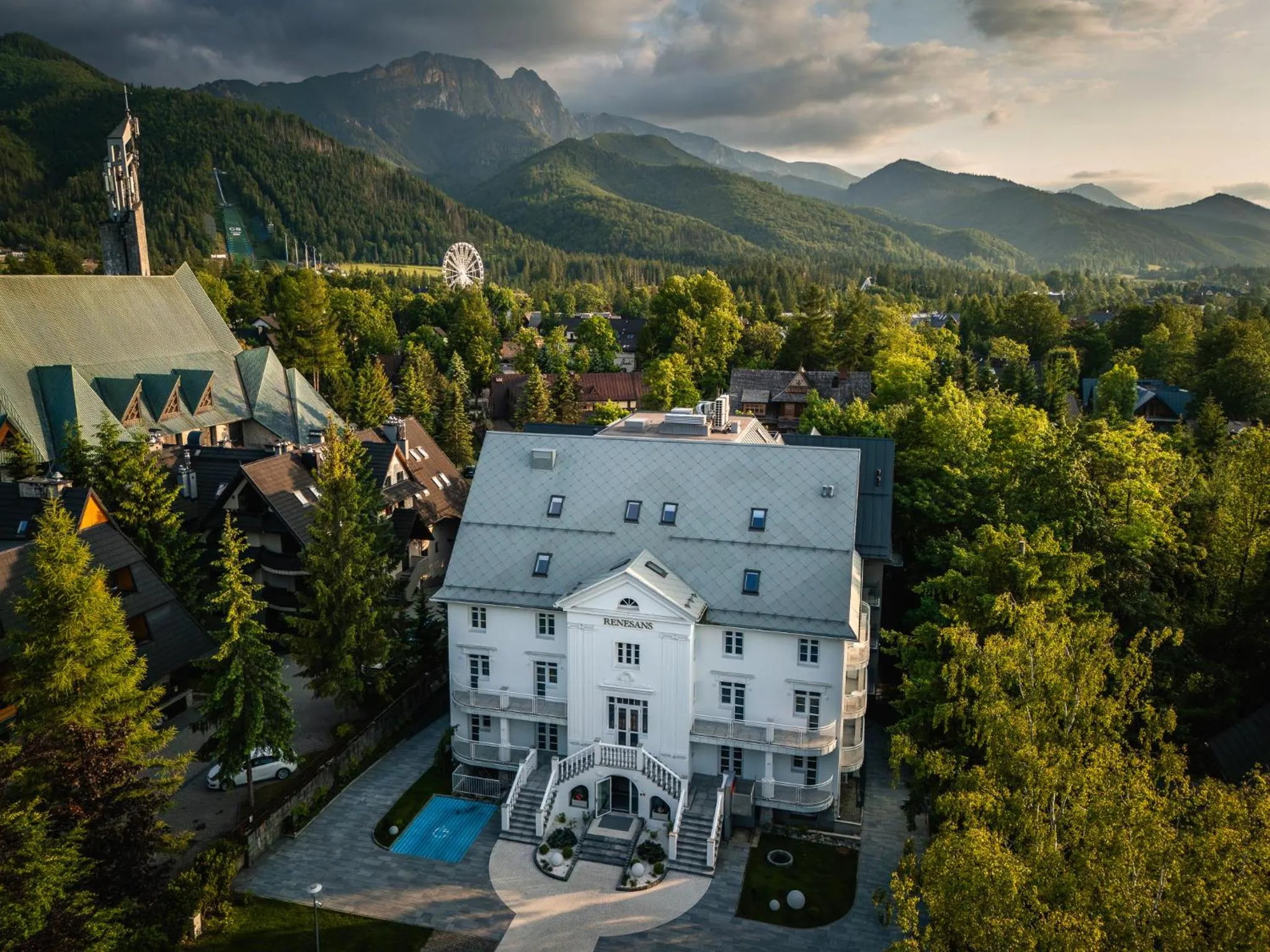 Property building in Renesans Residence Zakopane