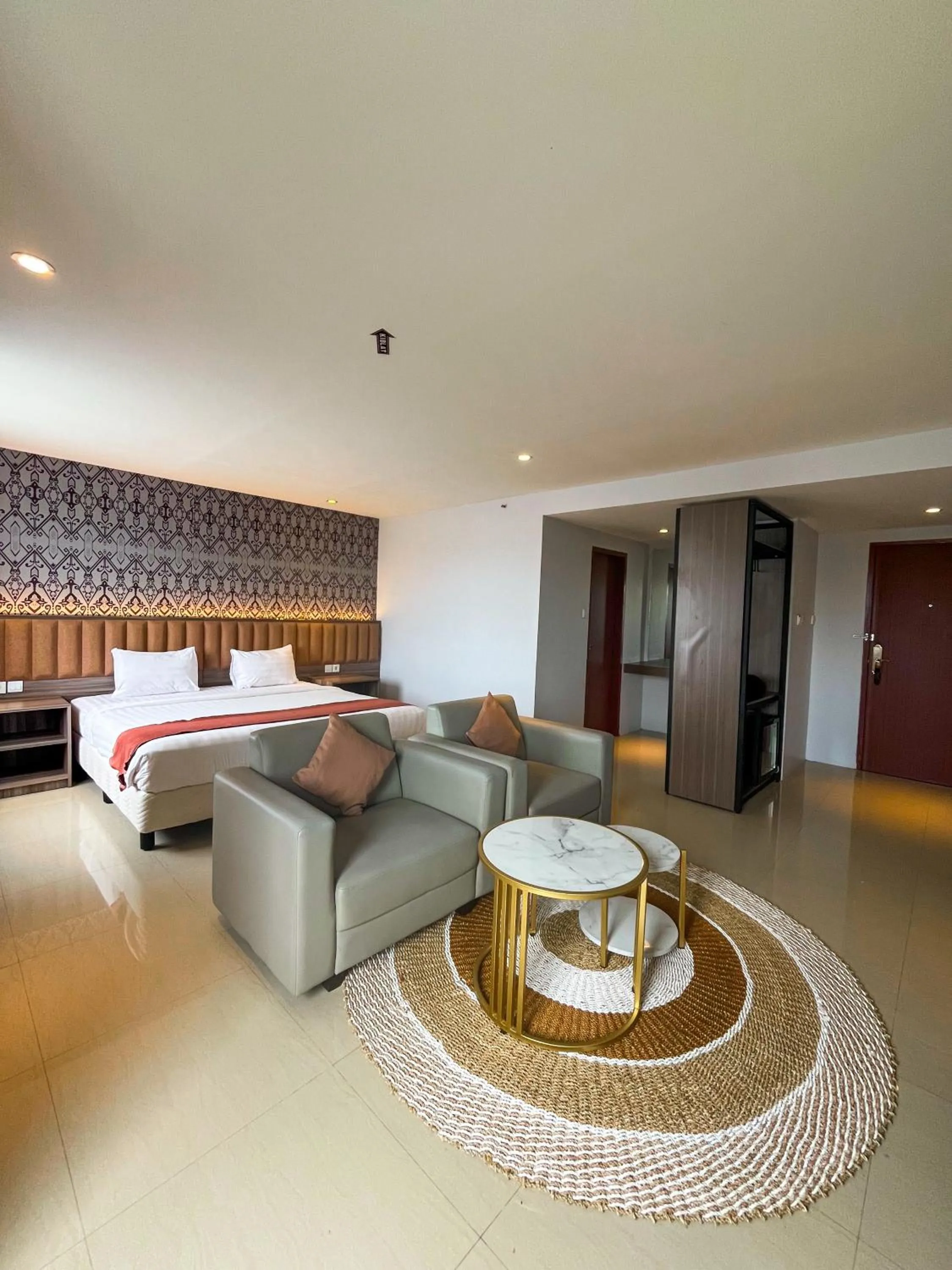 Bed in SM Tower Hotel and Convention Berau