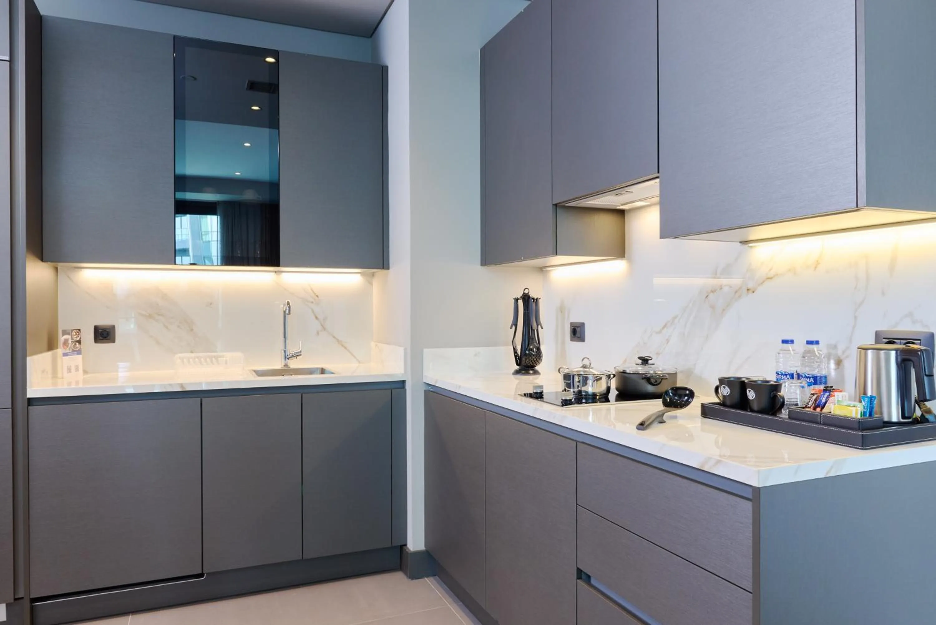 Coffee/tea facilities in Bomonti Arjaan by Rotana