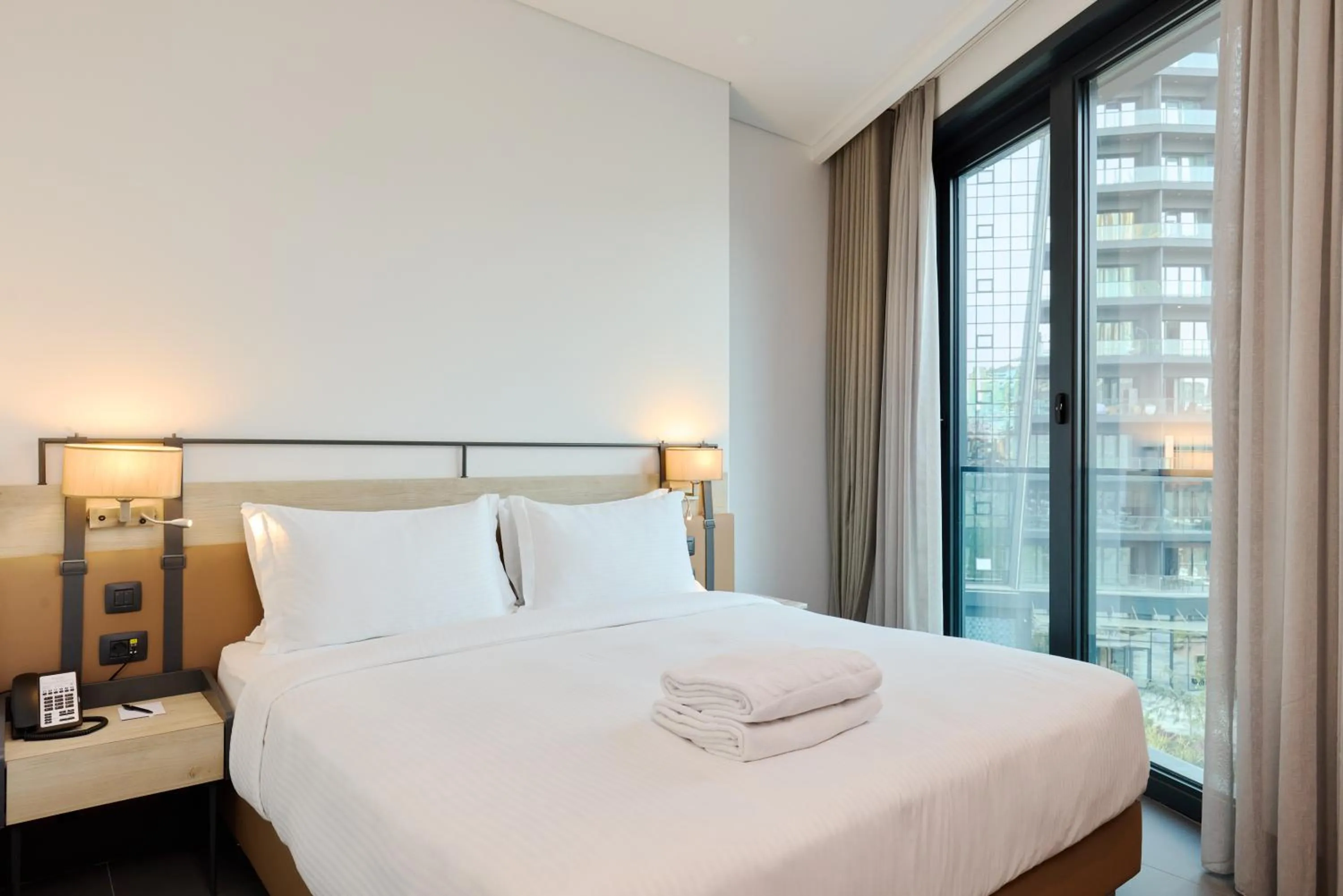 Bedroom, Bed in Bomonti Arjaan by Rotana