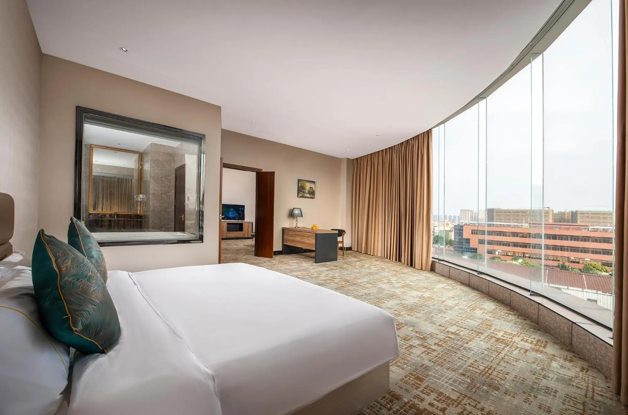 Photo of the whole room, Bed in Caribbean Hotel Zhongshan