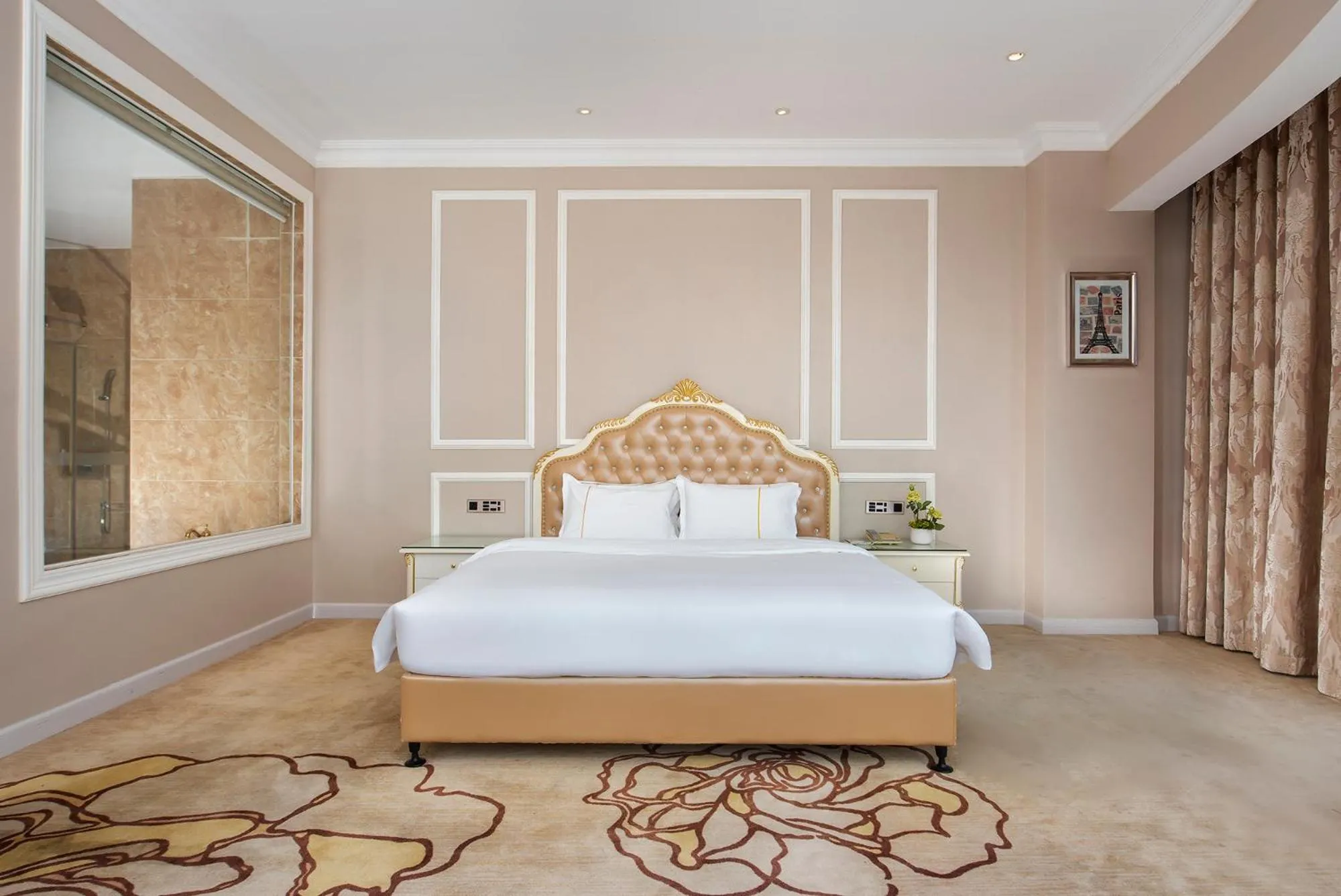 Bed in Caribbean Hotel Zhongshan