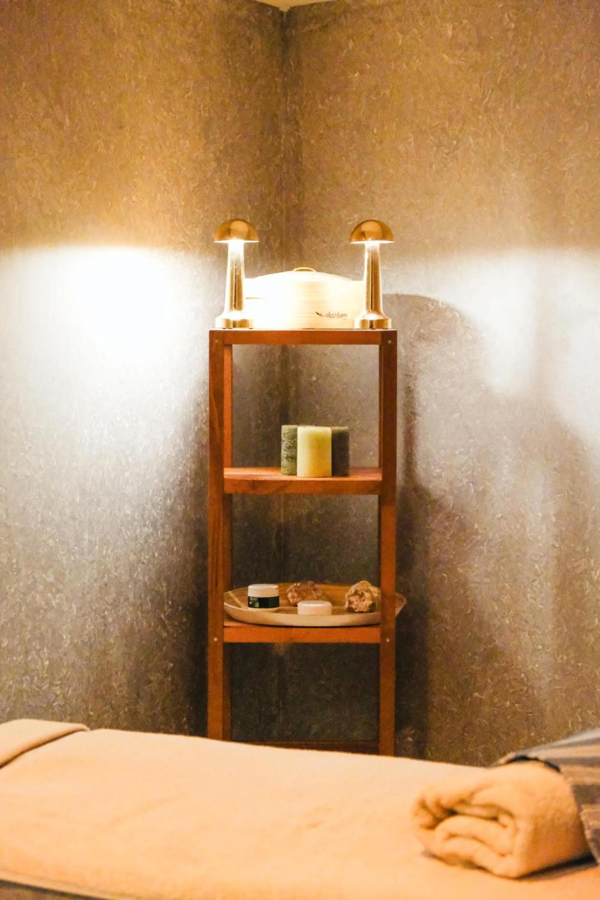 Spa and wellness centre/facilities, Bed in ARMİS HOTEL