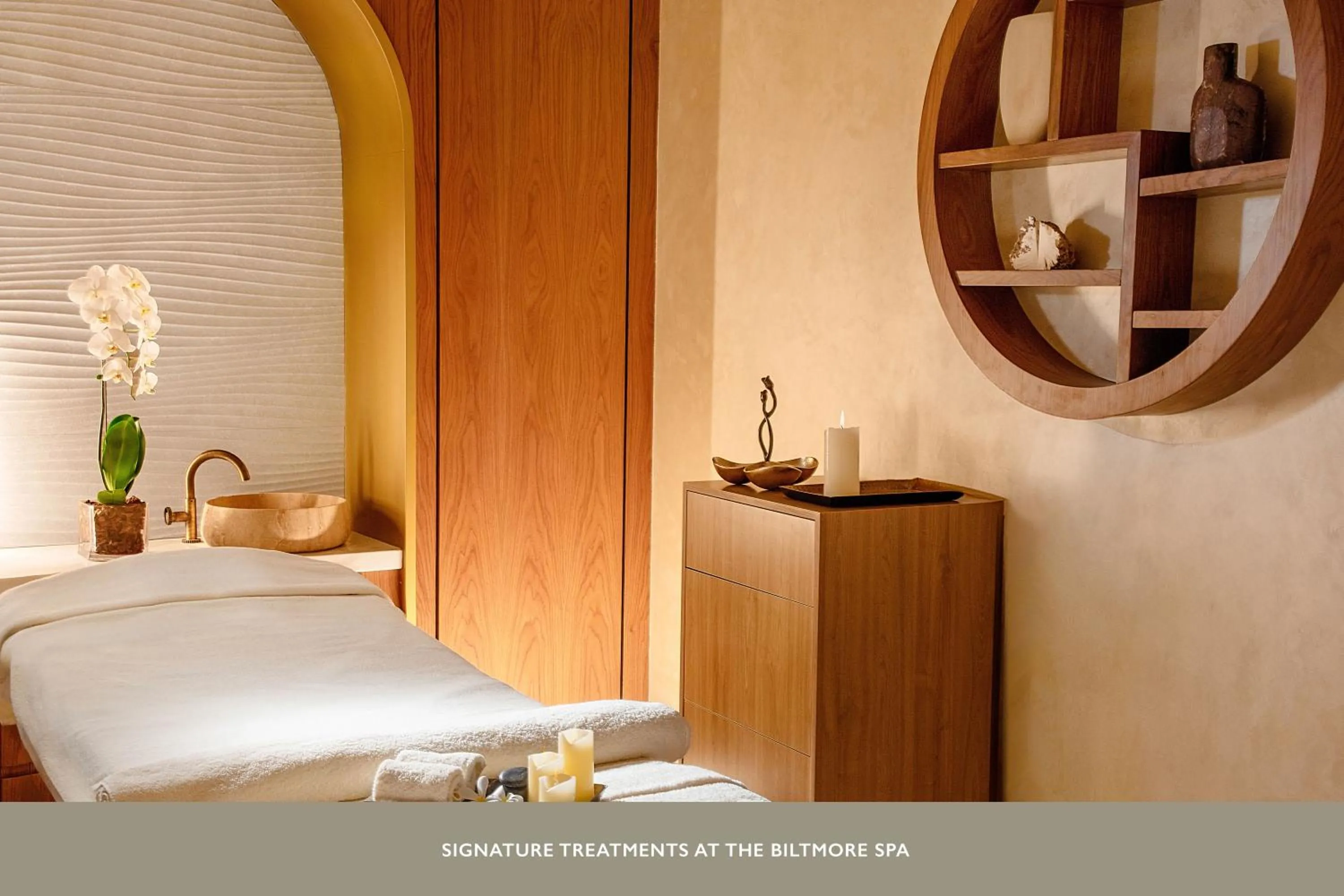 Spa and wellness centre/facilities, Bed in The Biltmore Hotel Villas, Dubai