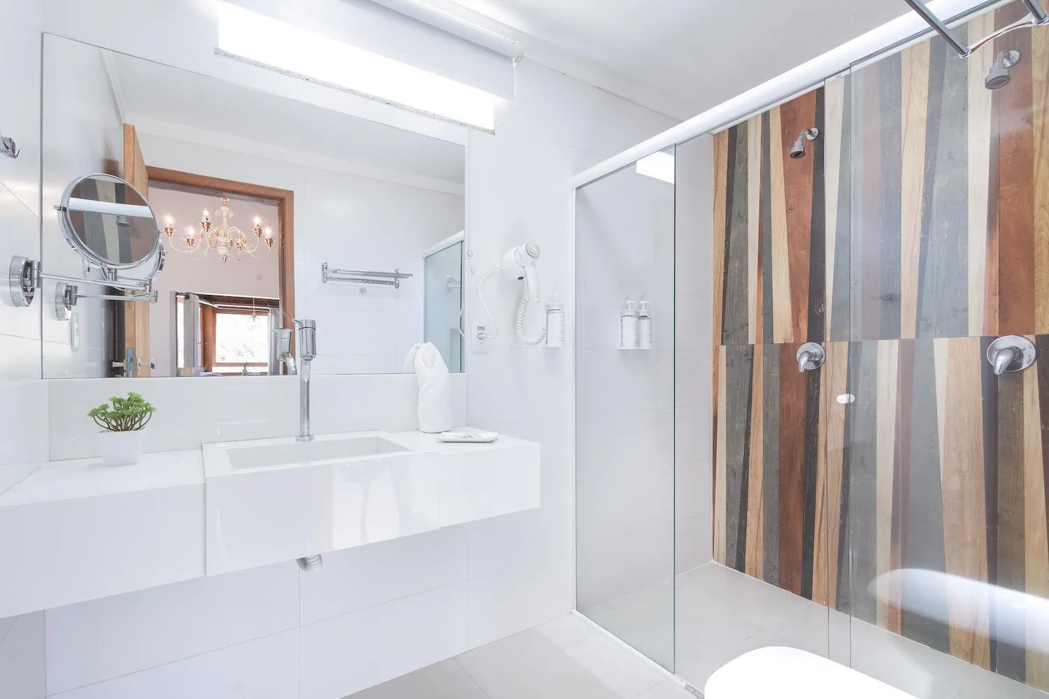 Bathroom in Pousada Valle das Flores Monte Verde