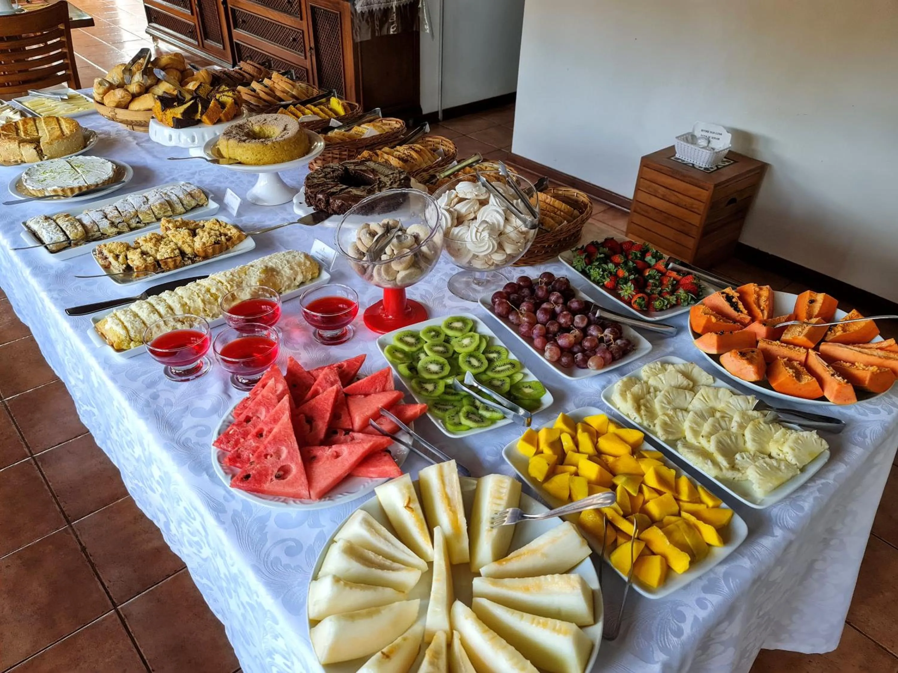 Breakfast in Pousada Valle das Flores Monte Verde