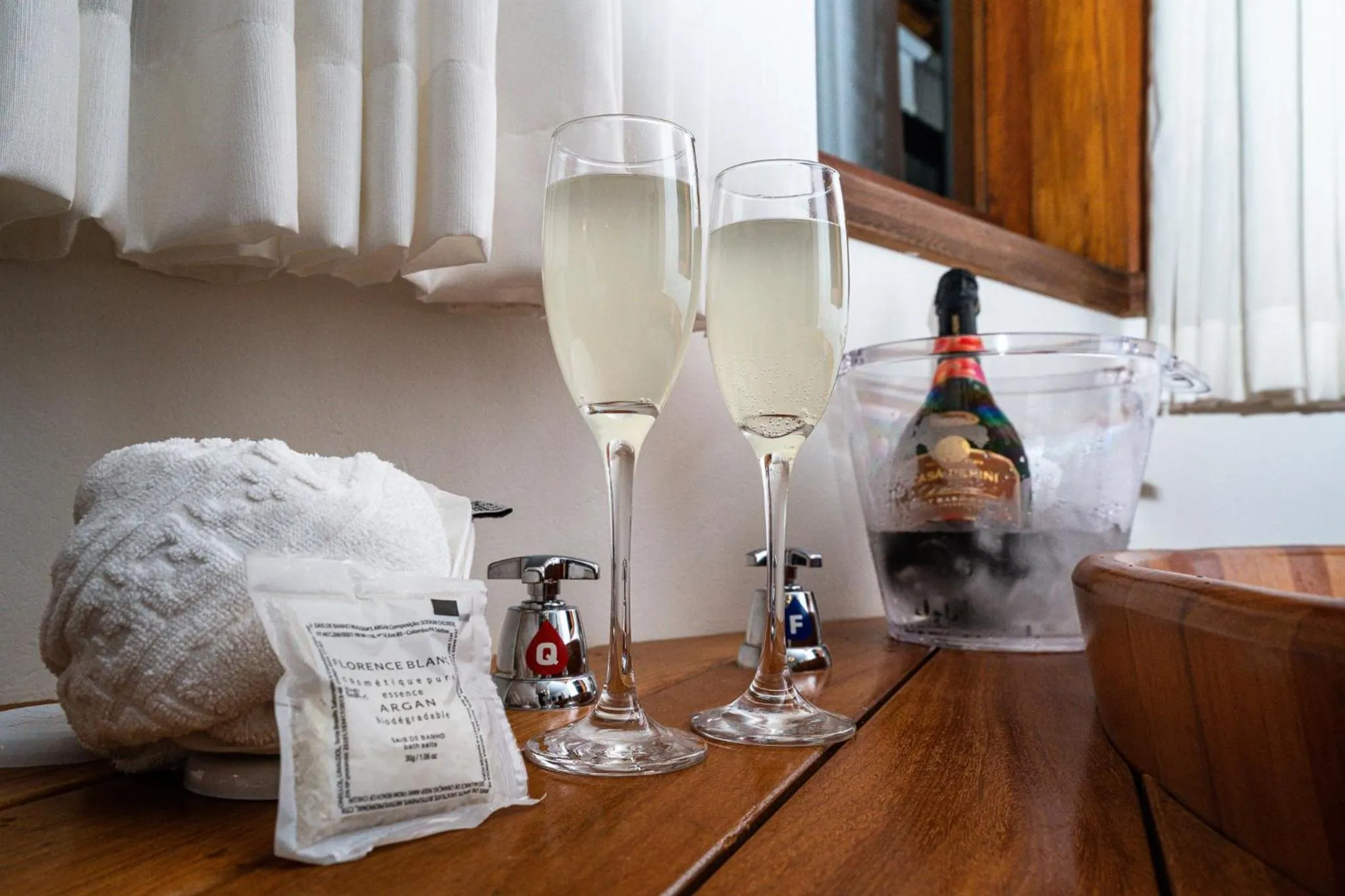 Decorative detail in Pousada Valle das Flores Monte Verde