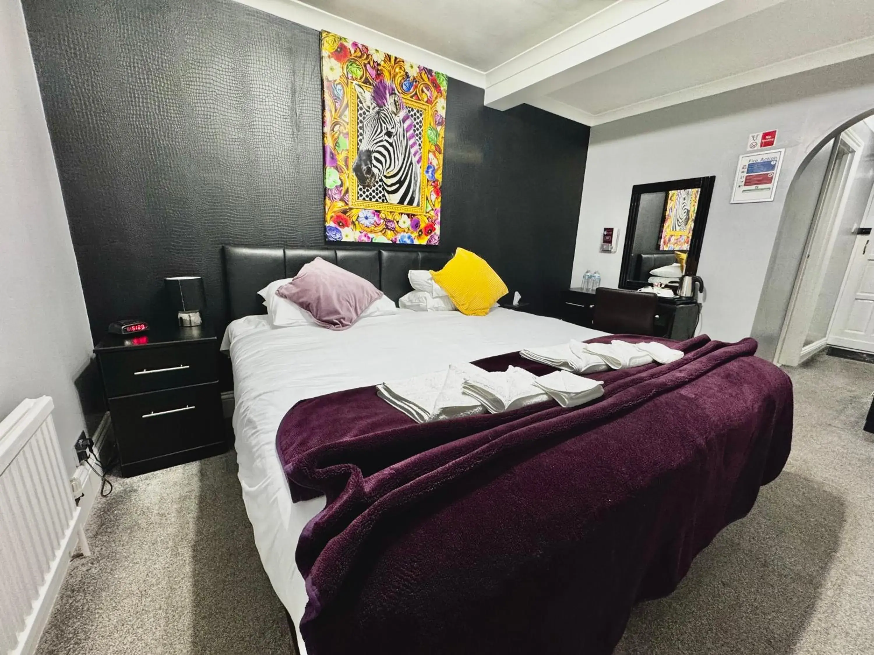 Bed in Verve Hotel Bed in Verve Hotel