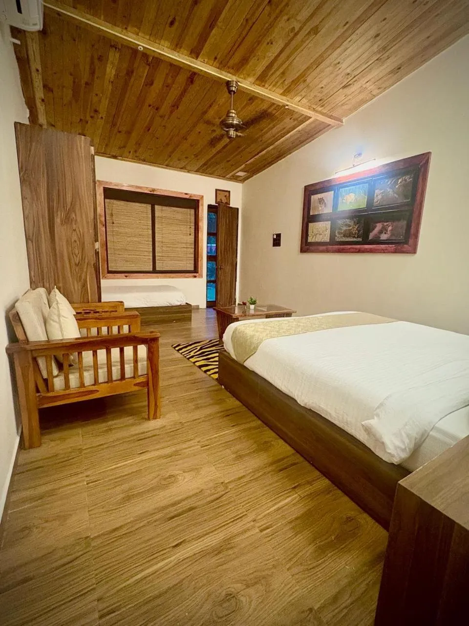 Bed in VANN VAIKUNTHAM