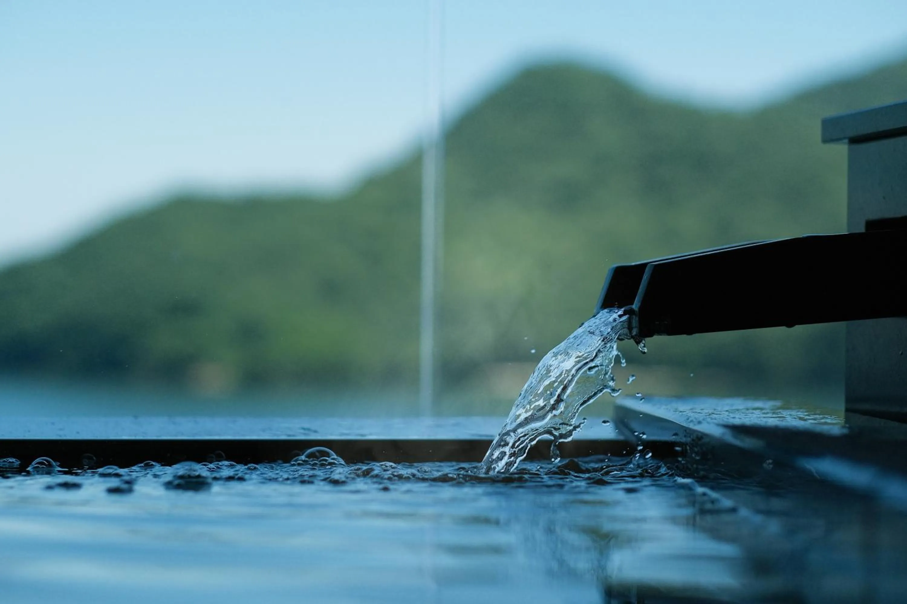 Hot Spring Bath in Keishokan Sazanamitei