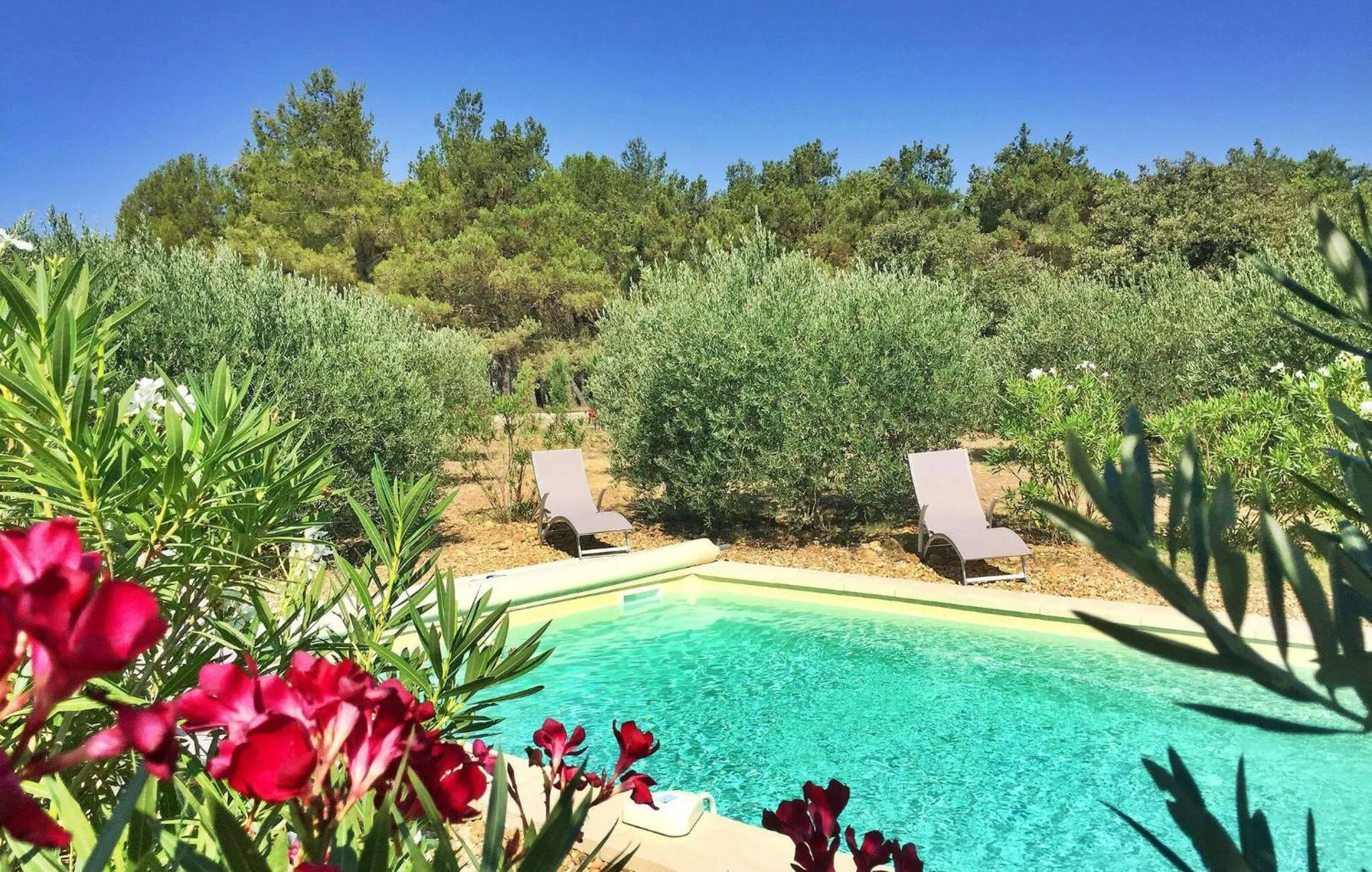Swimming pool in Li Vue Vent