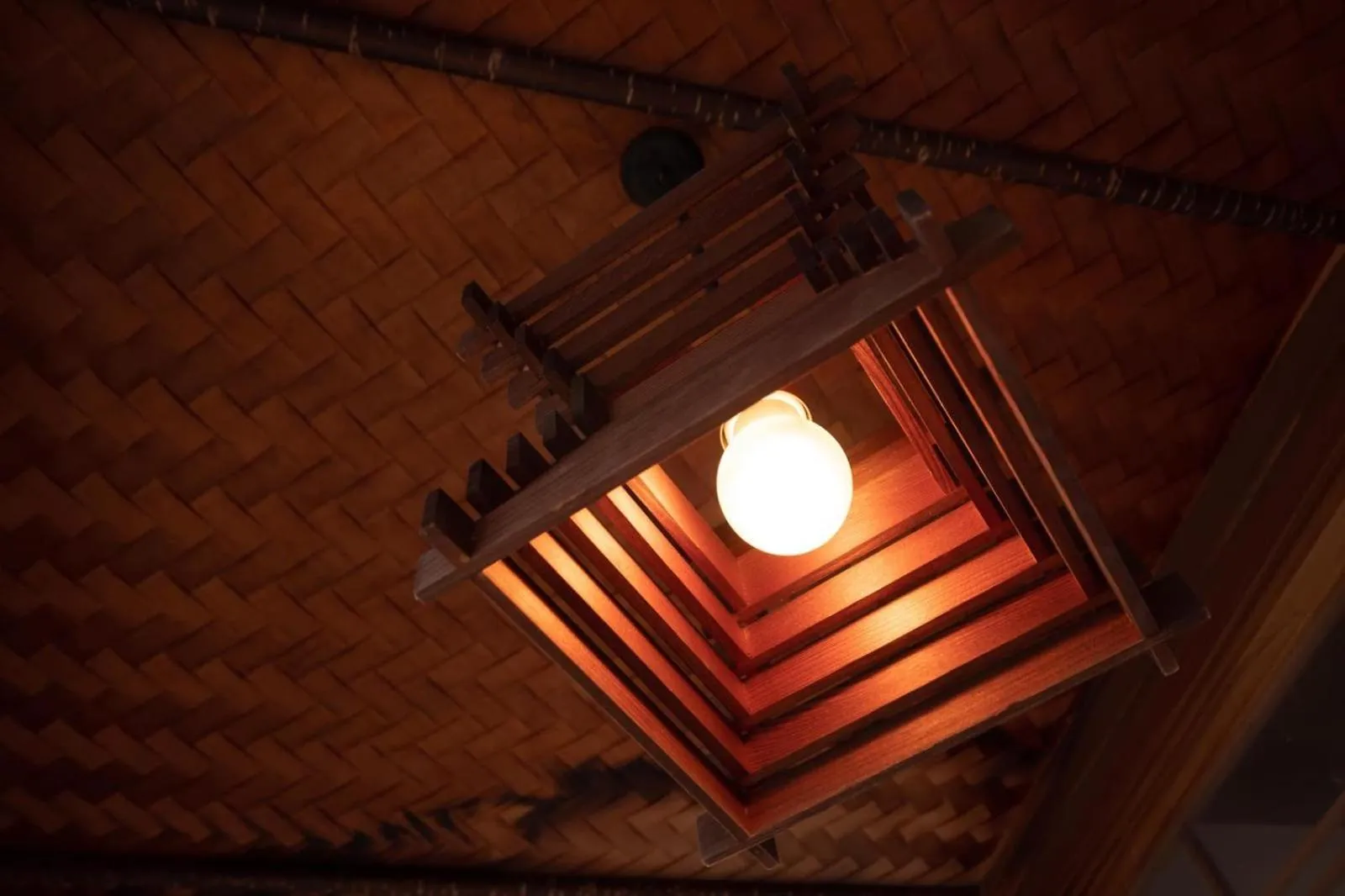 Decorative detail in Kamp Houkan-cho Backpacker's Inn & Lounge