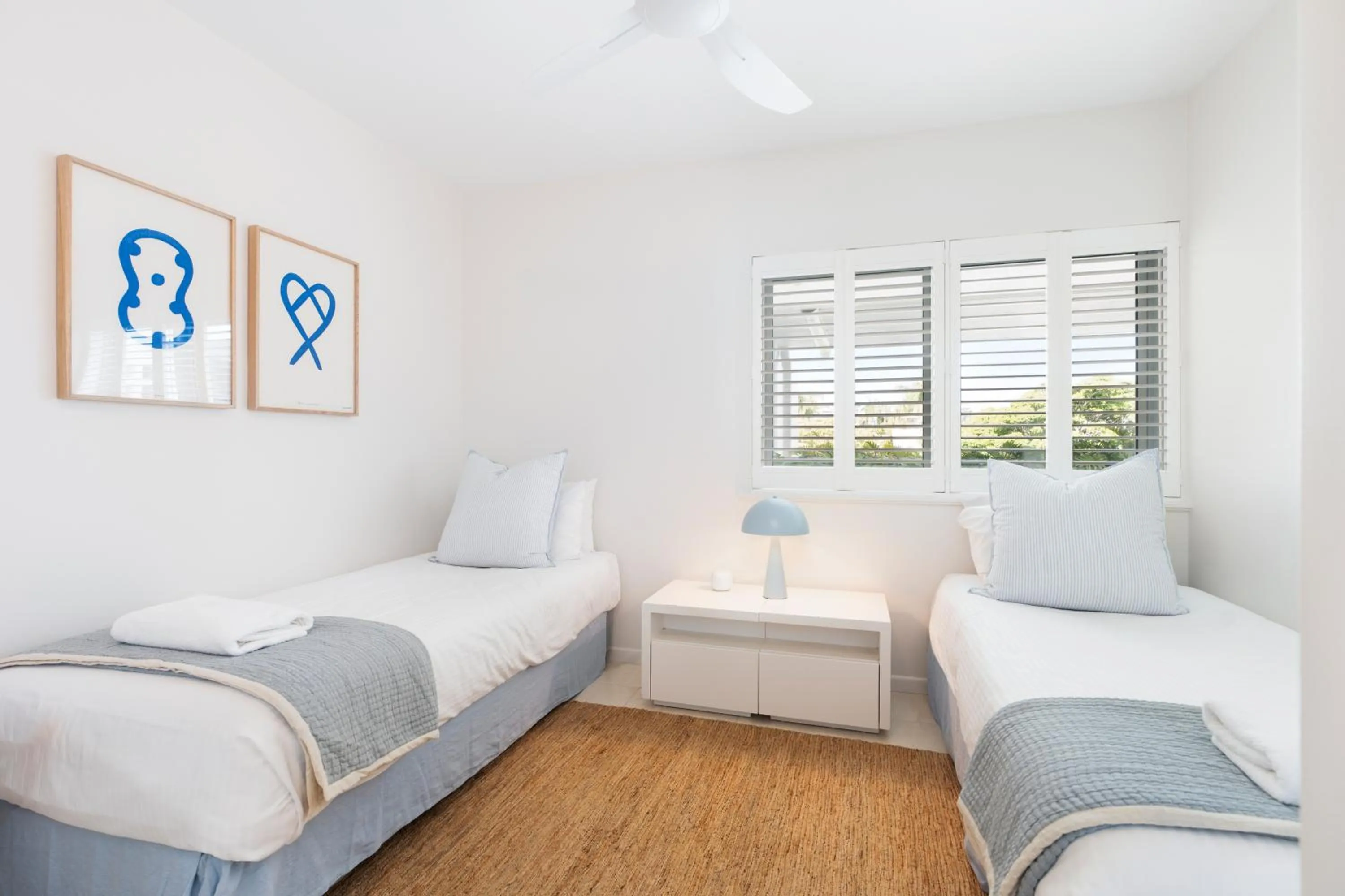 Bedroom, Bed in La Mer Apartments