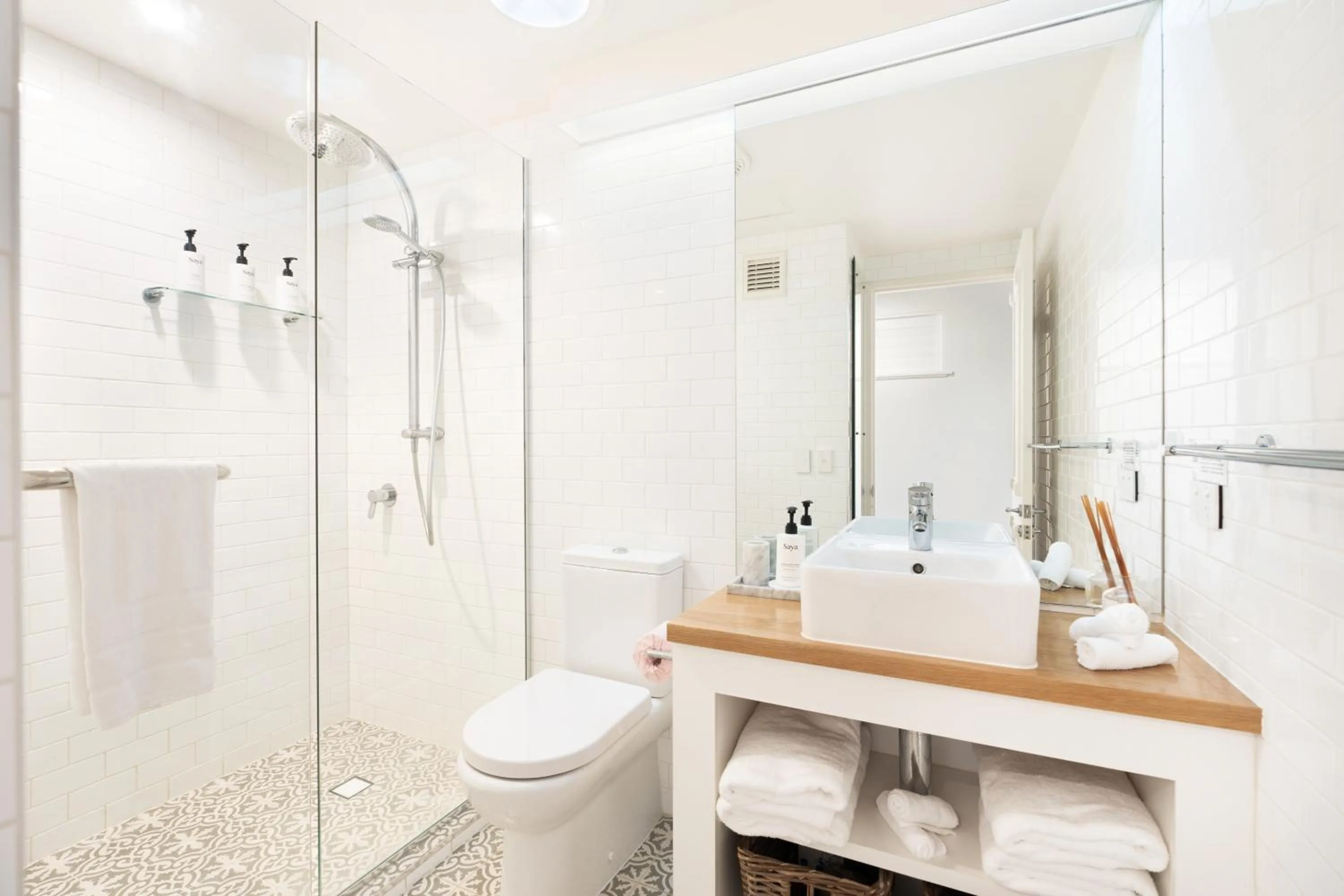 Bathroom in La Mer Apartments