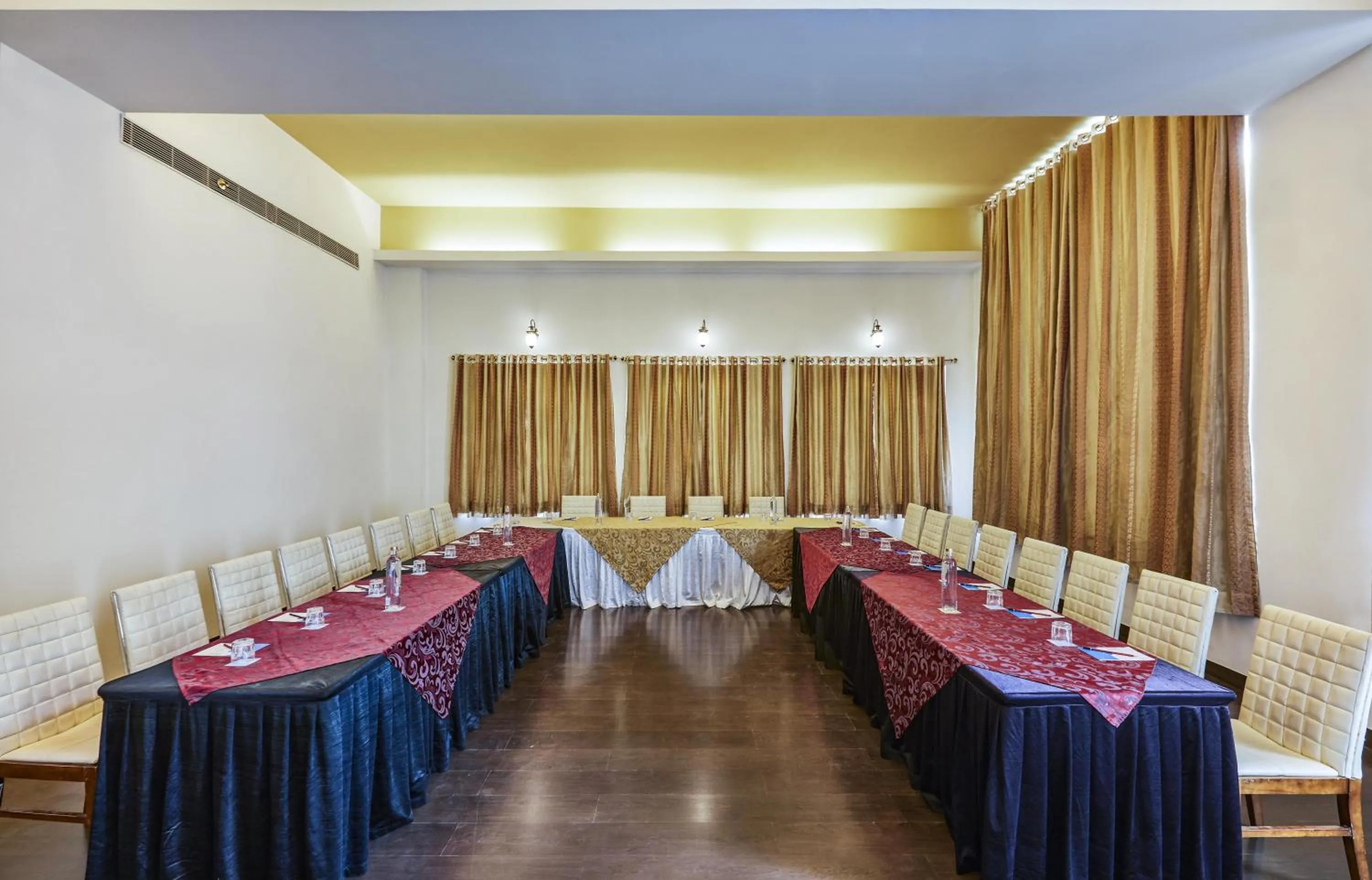 Meeting/conference room in Club Mahindra Udaipur