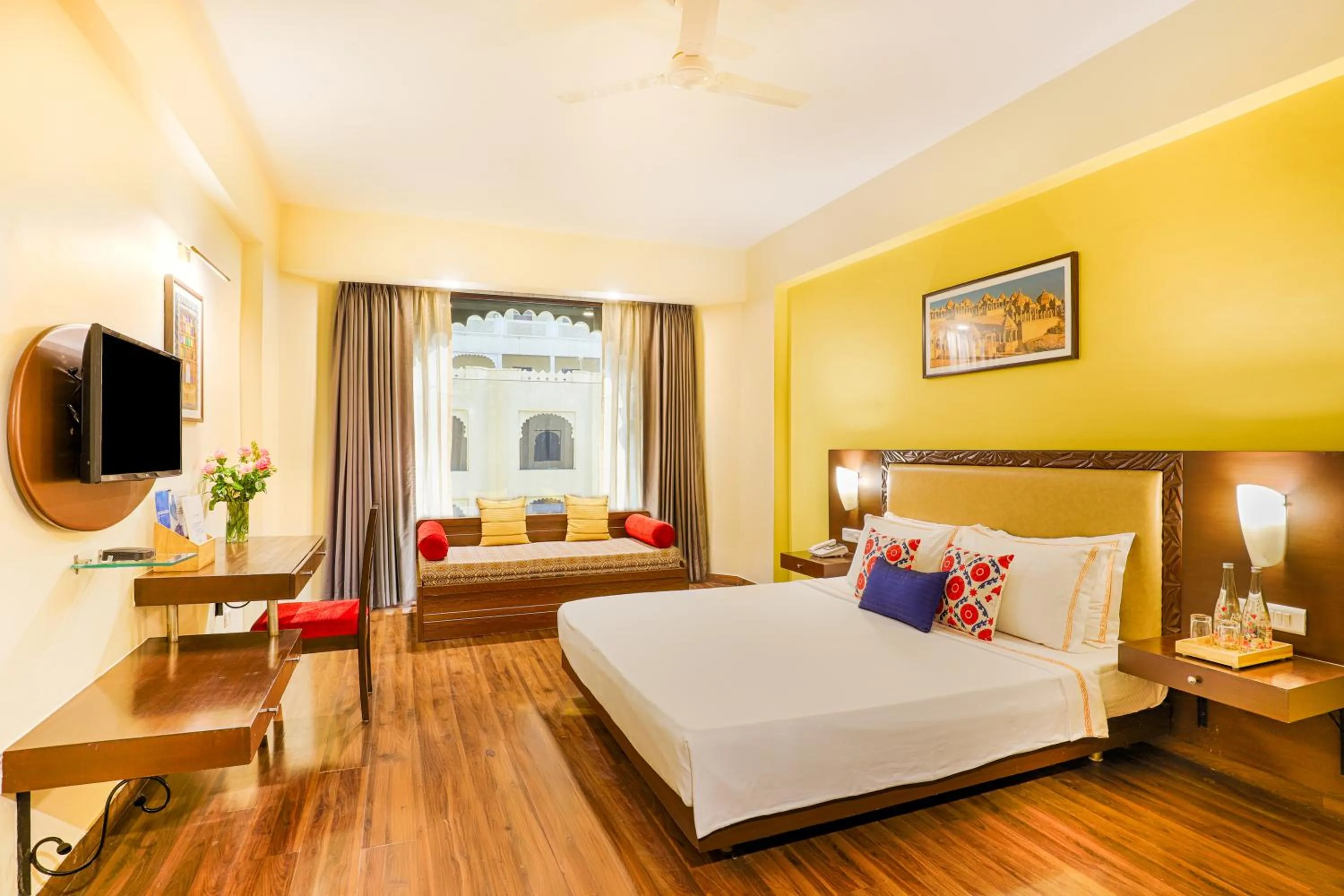 Bedroom, Bed in Club Mahindra Udaipur