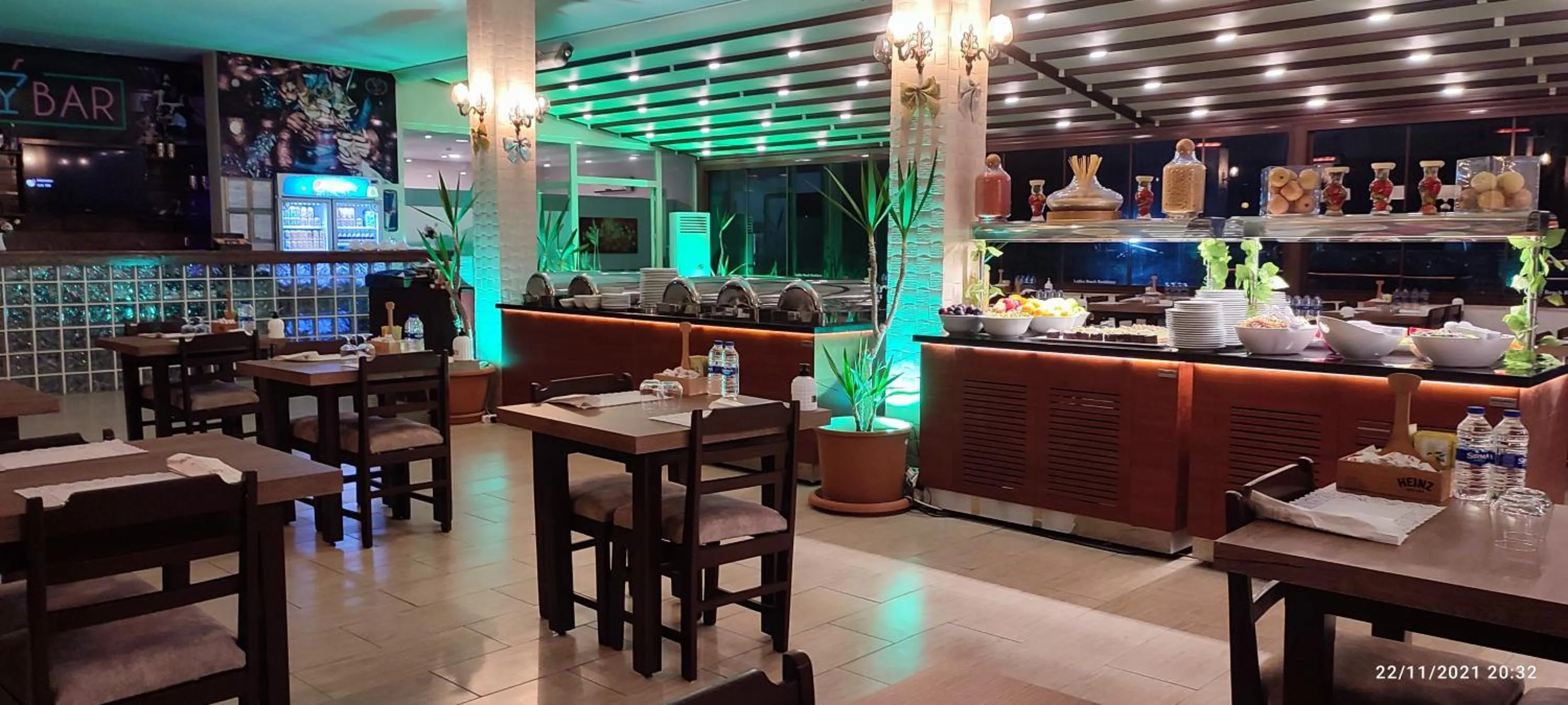 Food in Ladies Beach Suite Hotel