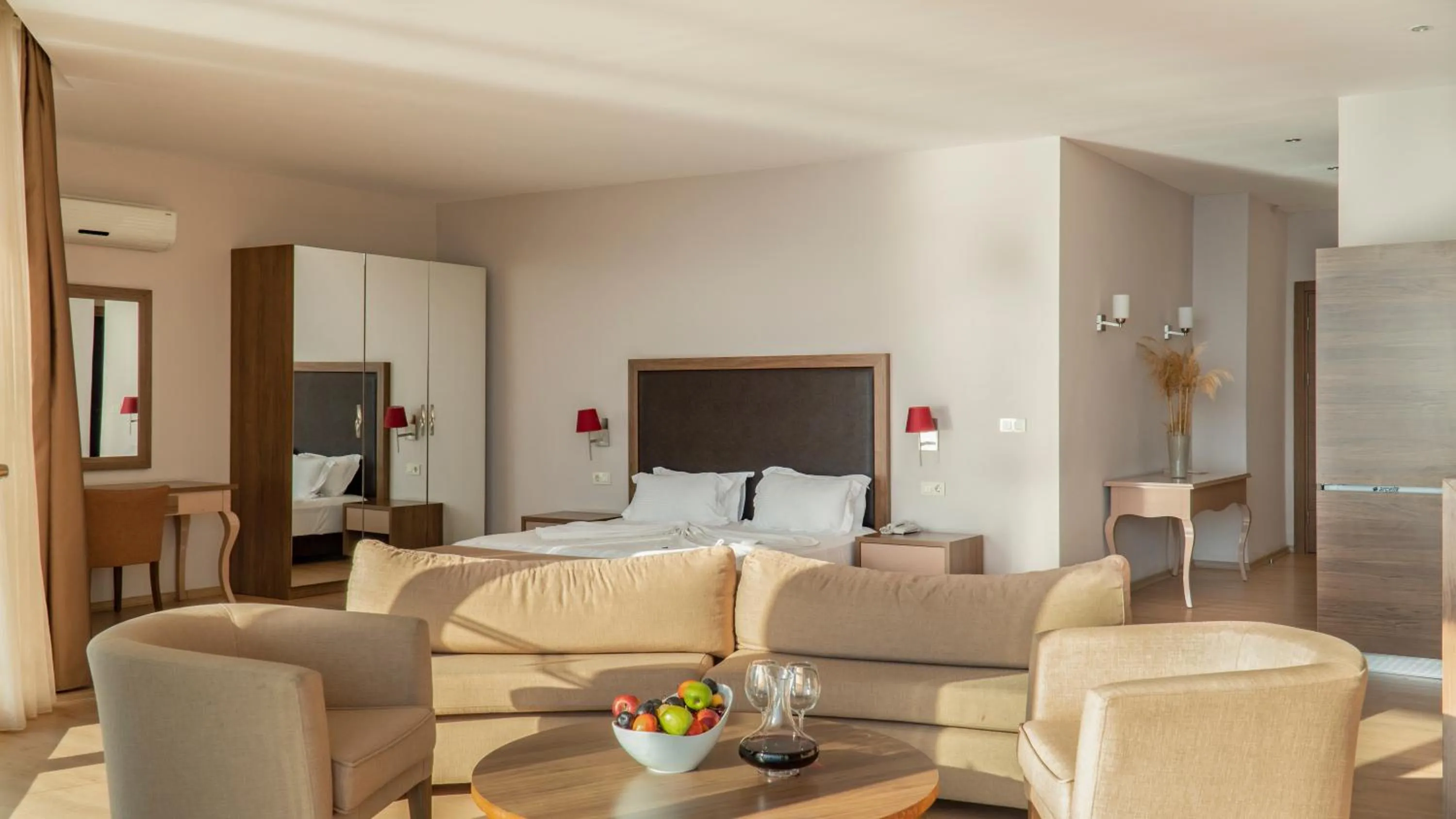 Photo of the whole room in Ladies Beach Suite Hotel