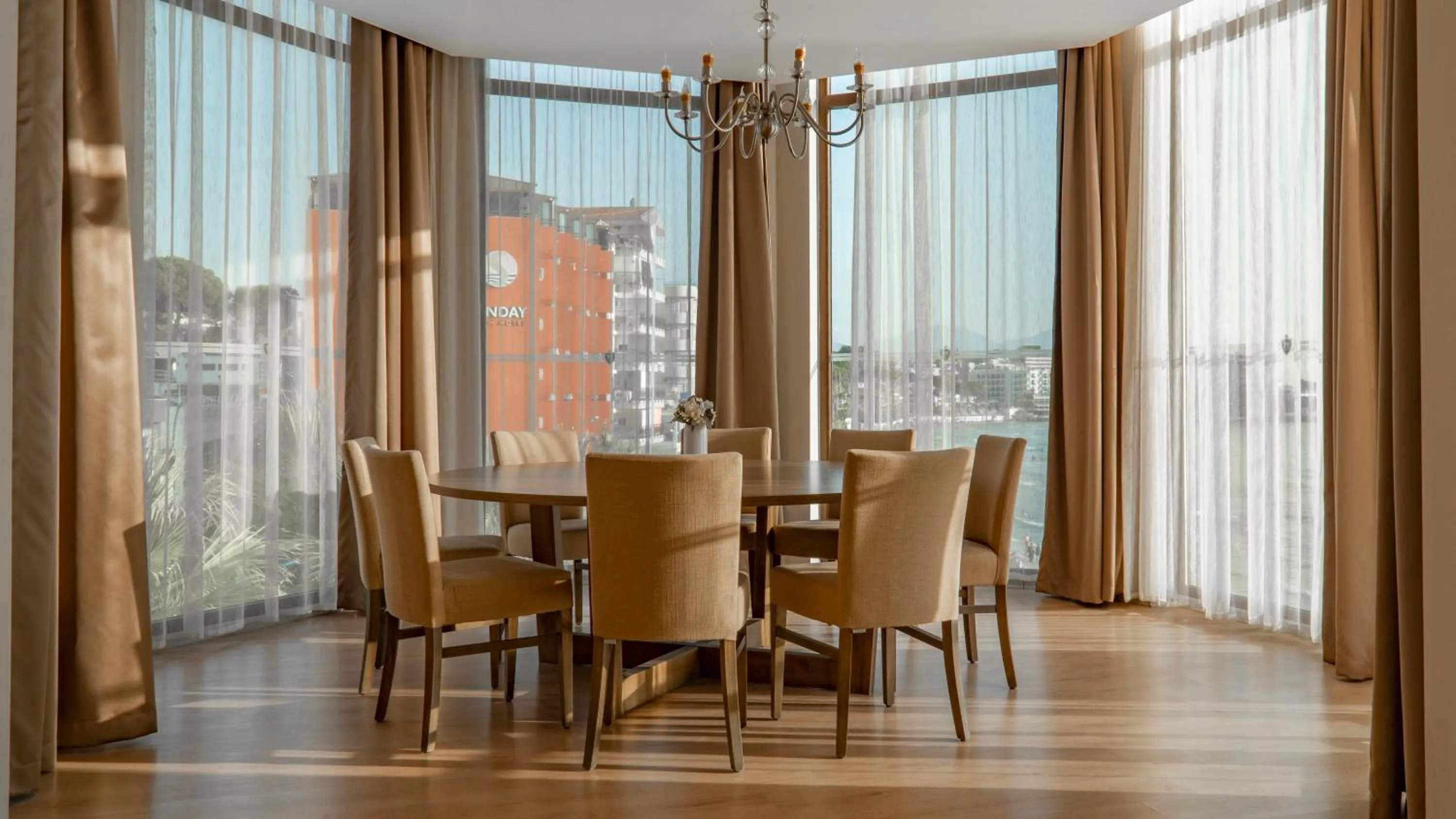 Dining area in Ladies Beach Suite Hotel