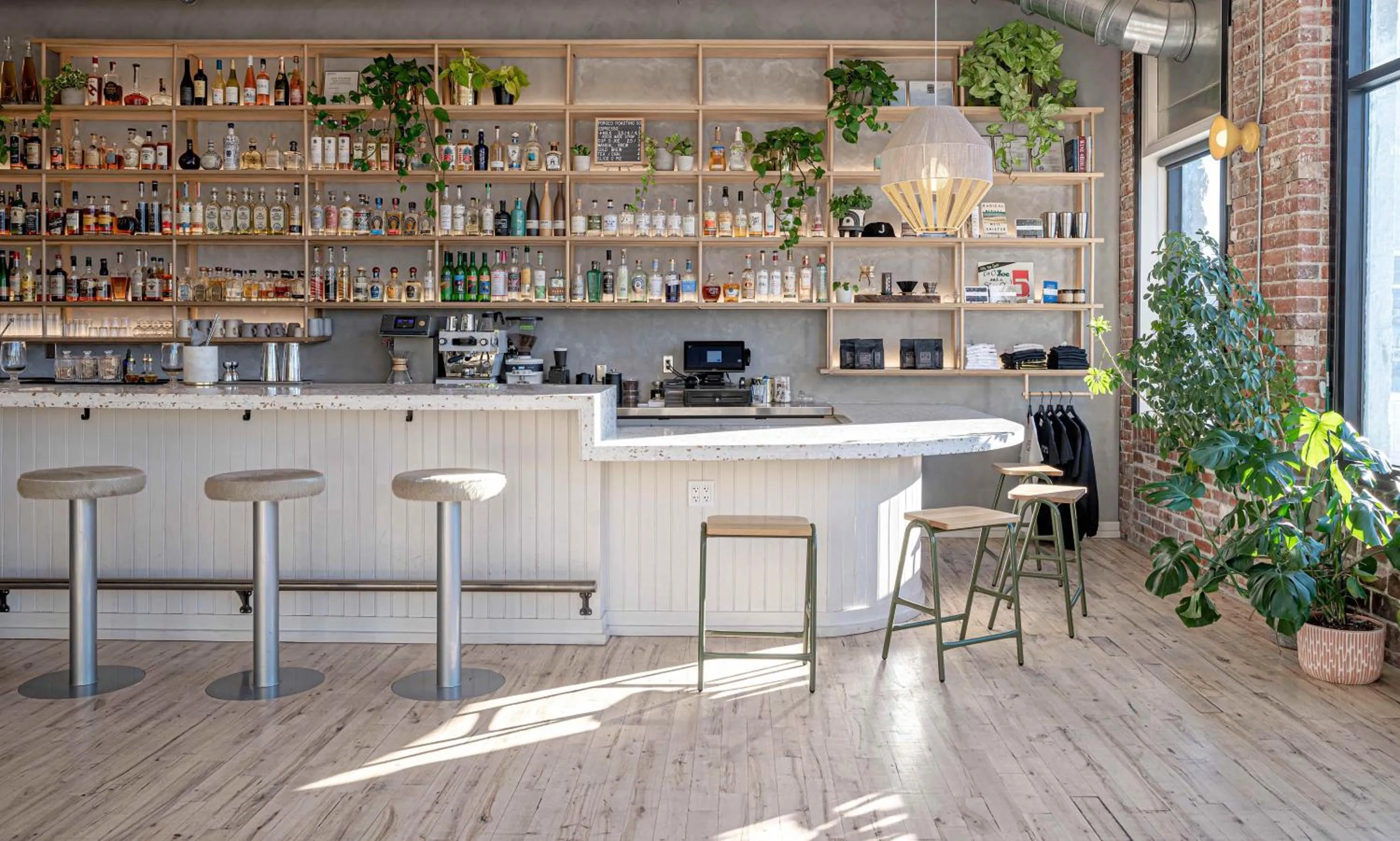 Restaurant/places to eat in The Jesse Hotel & Bar