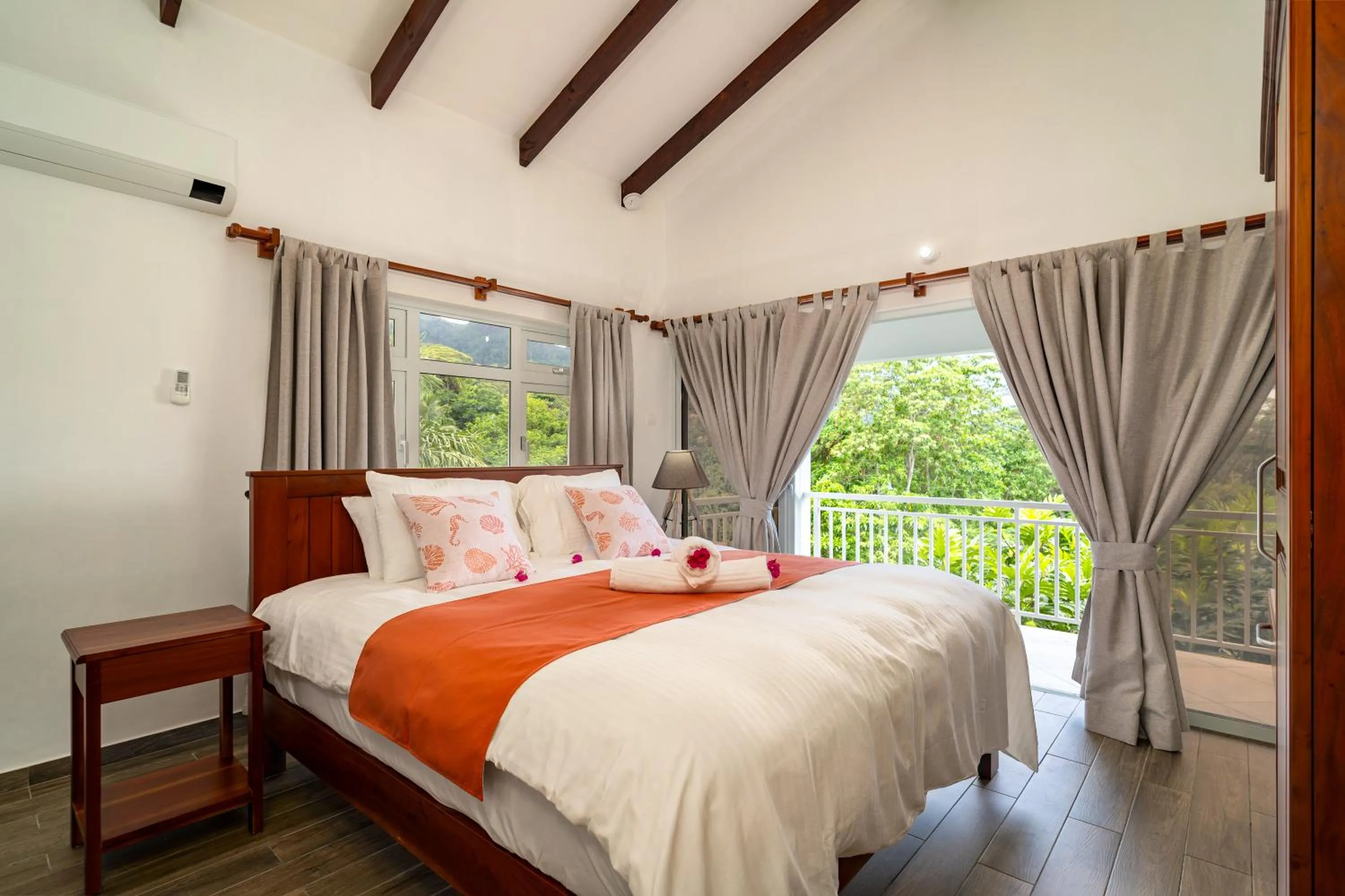 Bed in Au Cap Self Catering