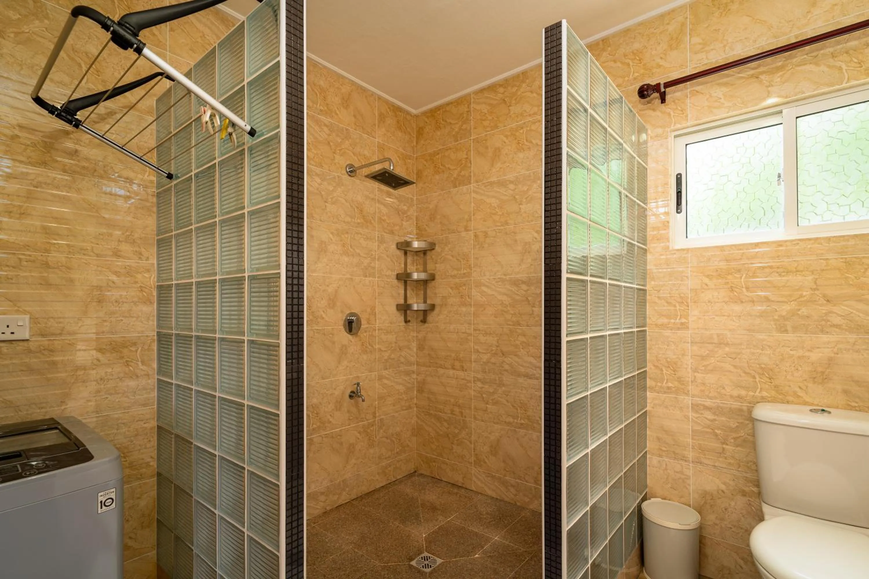 Au Cap Self Catering