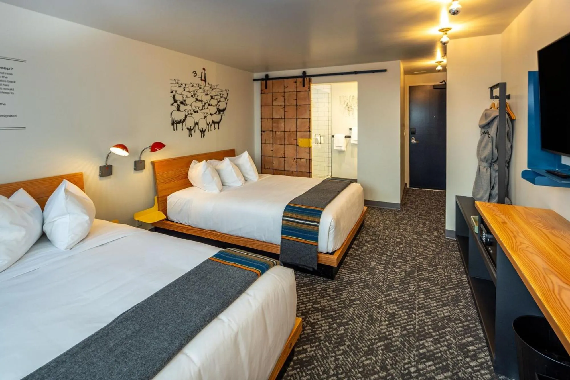 Bedroom, Bed in The SPARROW