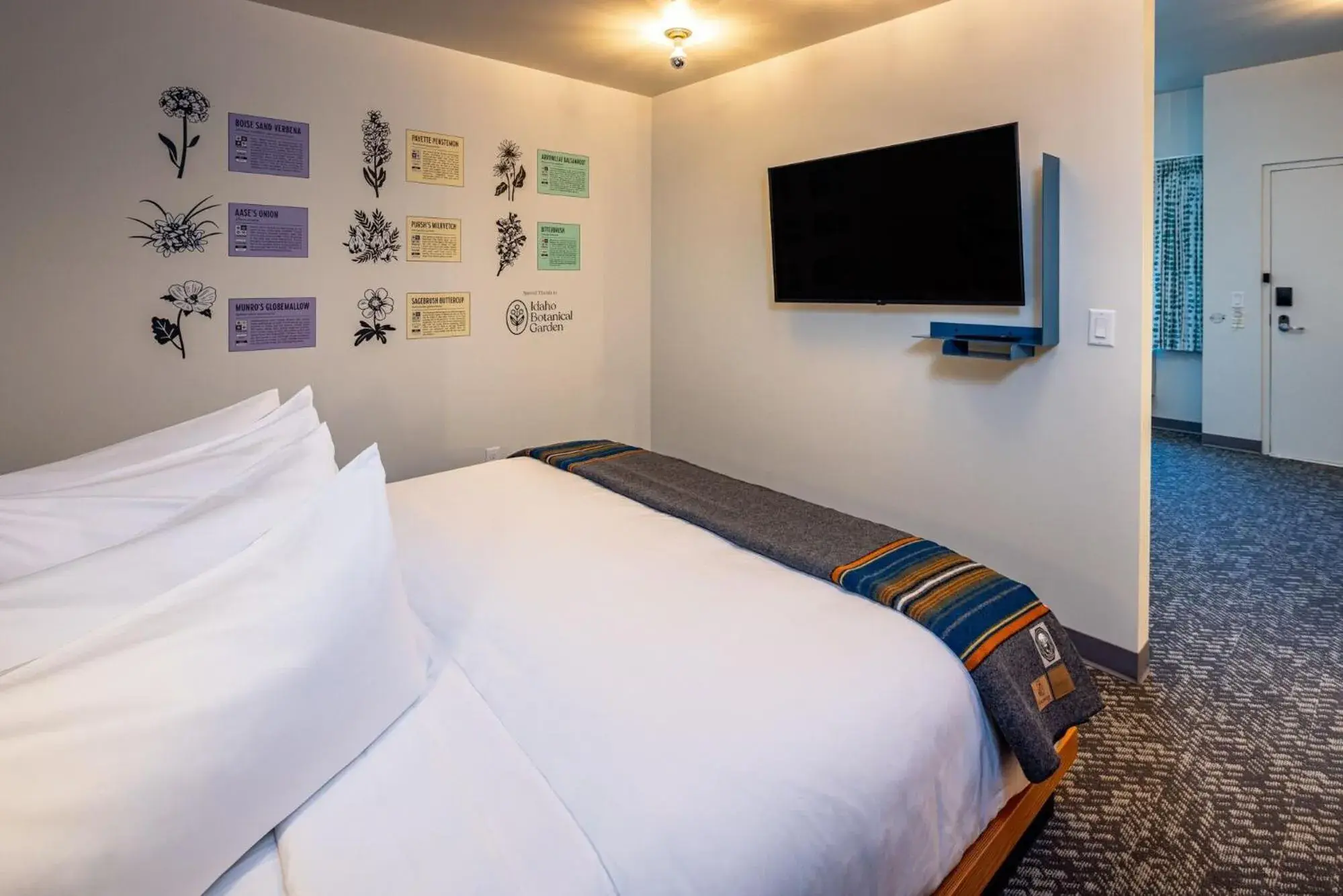 Superior King Suite in The SPARROW Superior King Suite in The SPARROW