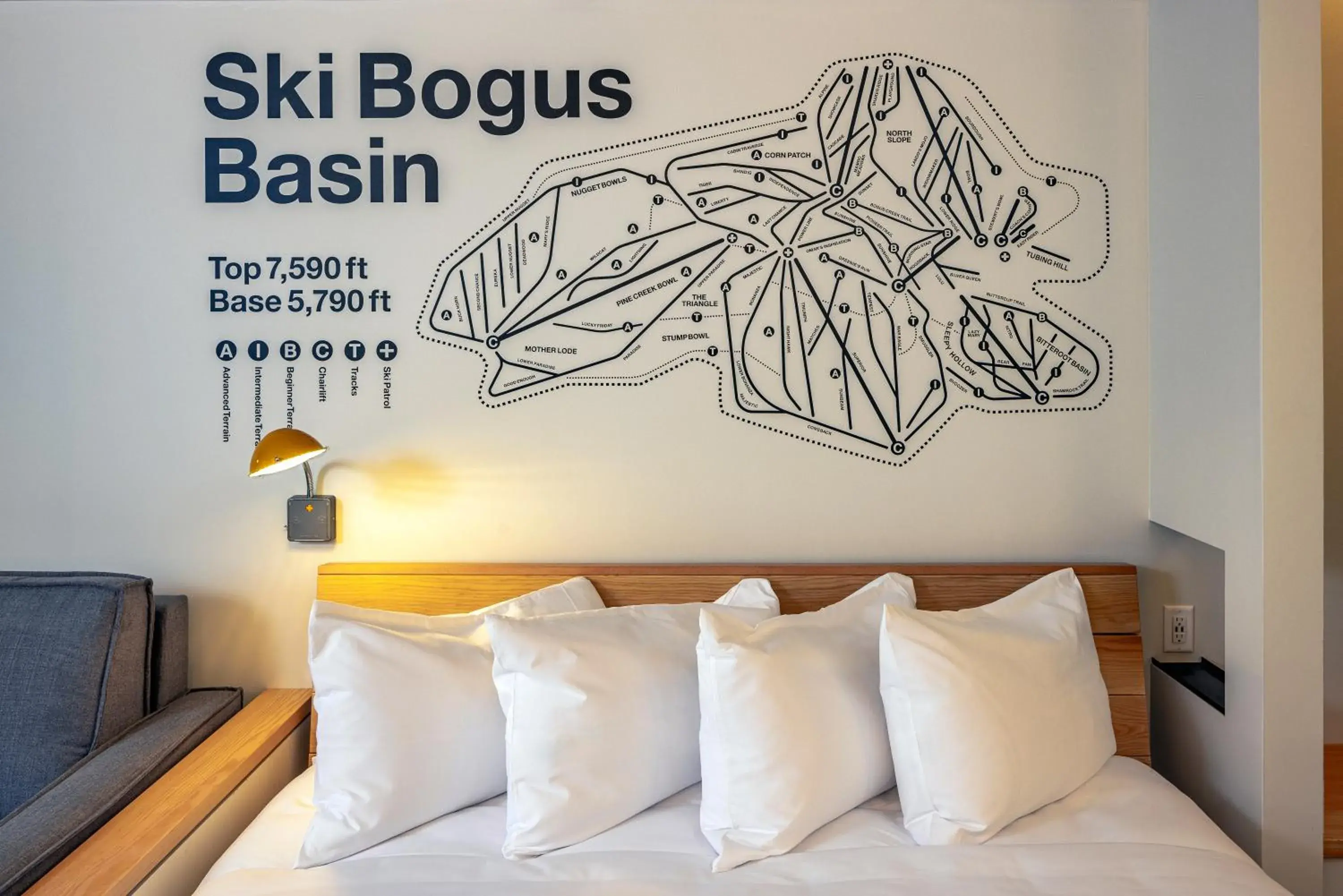 Superior King Room in The SPARROW Superior King Room in The SPARROW