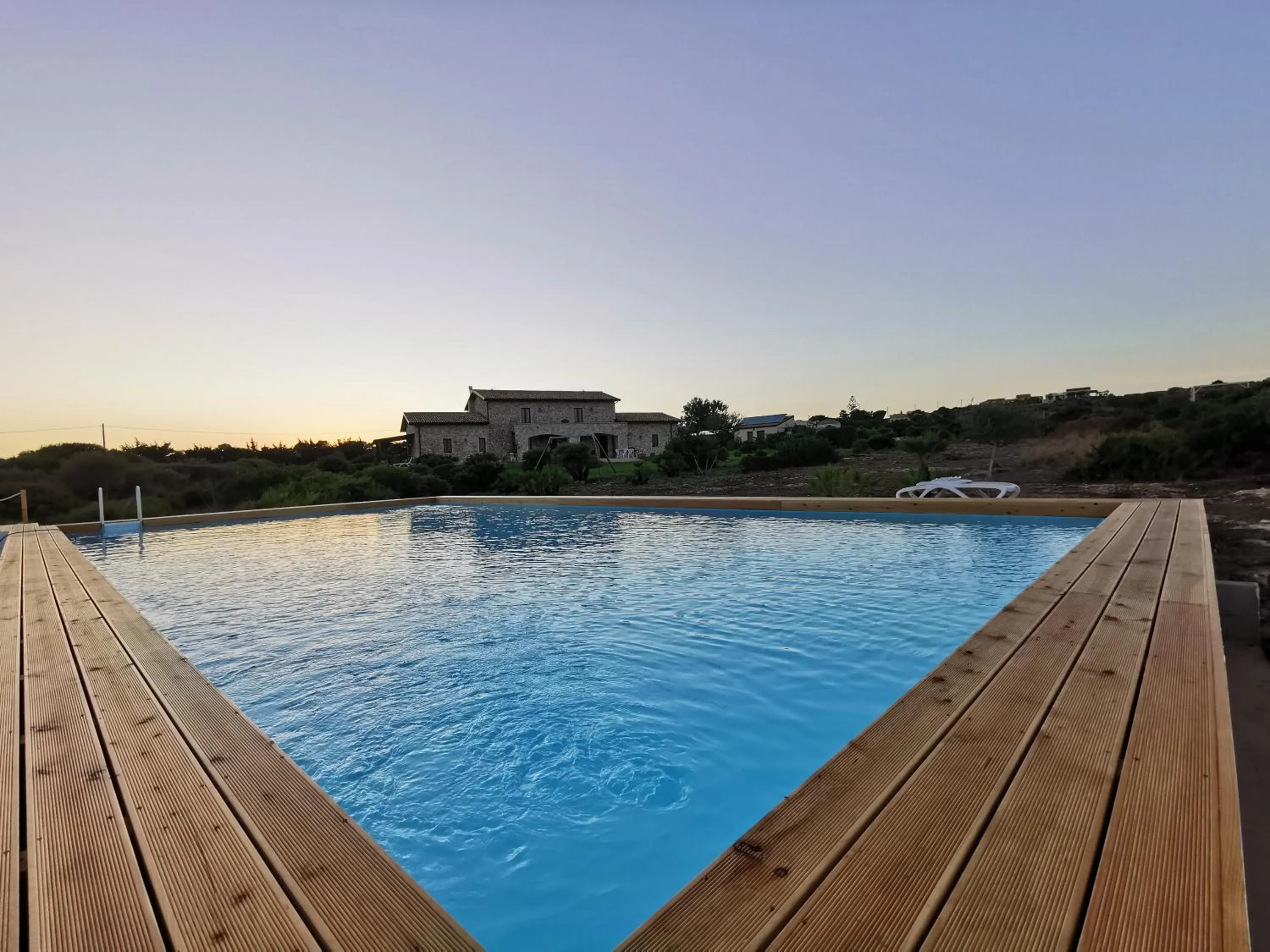 Swimming pool in B&B Al Tramonto Portopalo