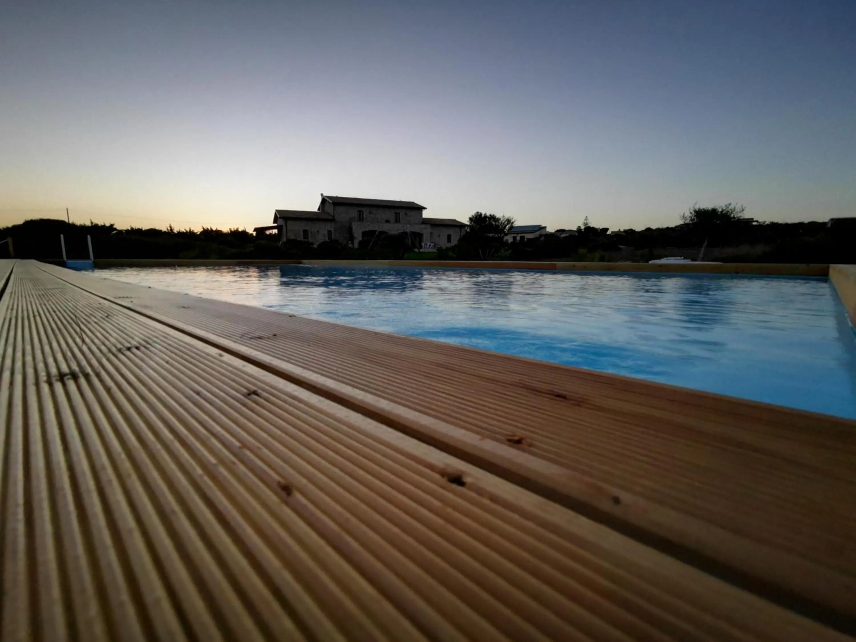 Swimming pool in B&B Al Tramonto Portopalo