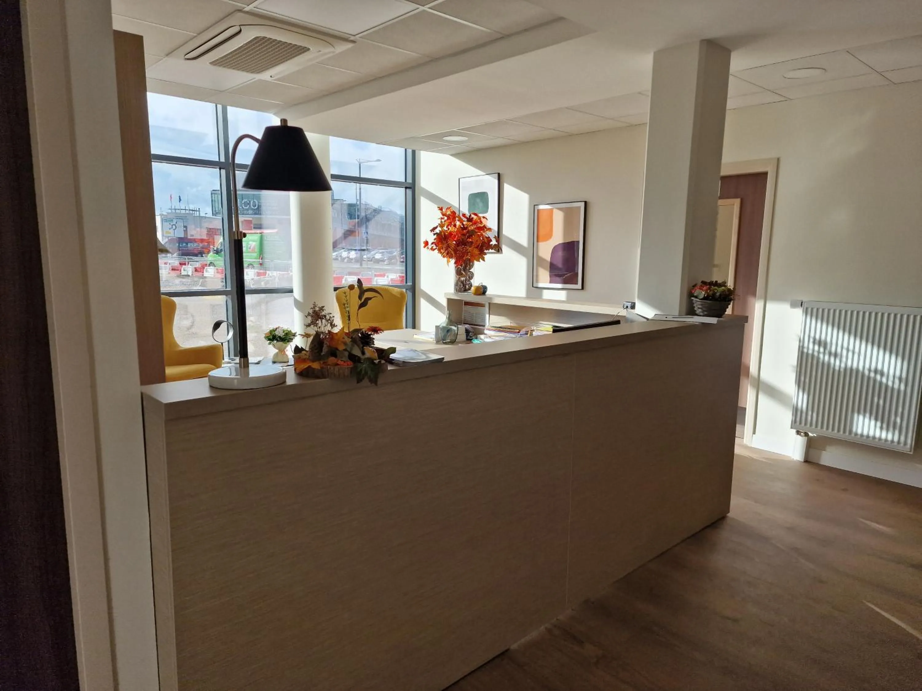 Lobby or reception in Zenao Appart'hôtels Boulogne-sur-Mer - La Rose des Vents