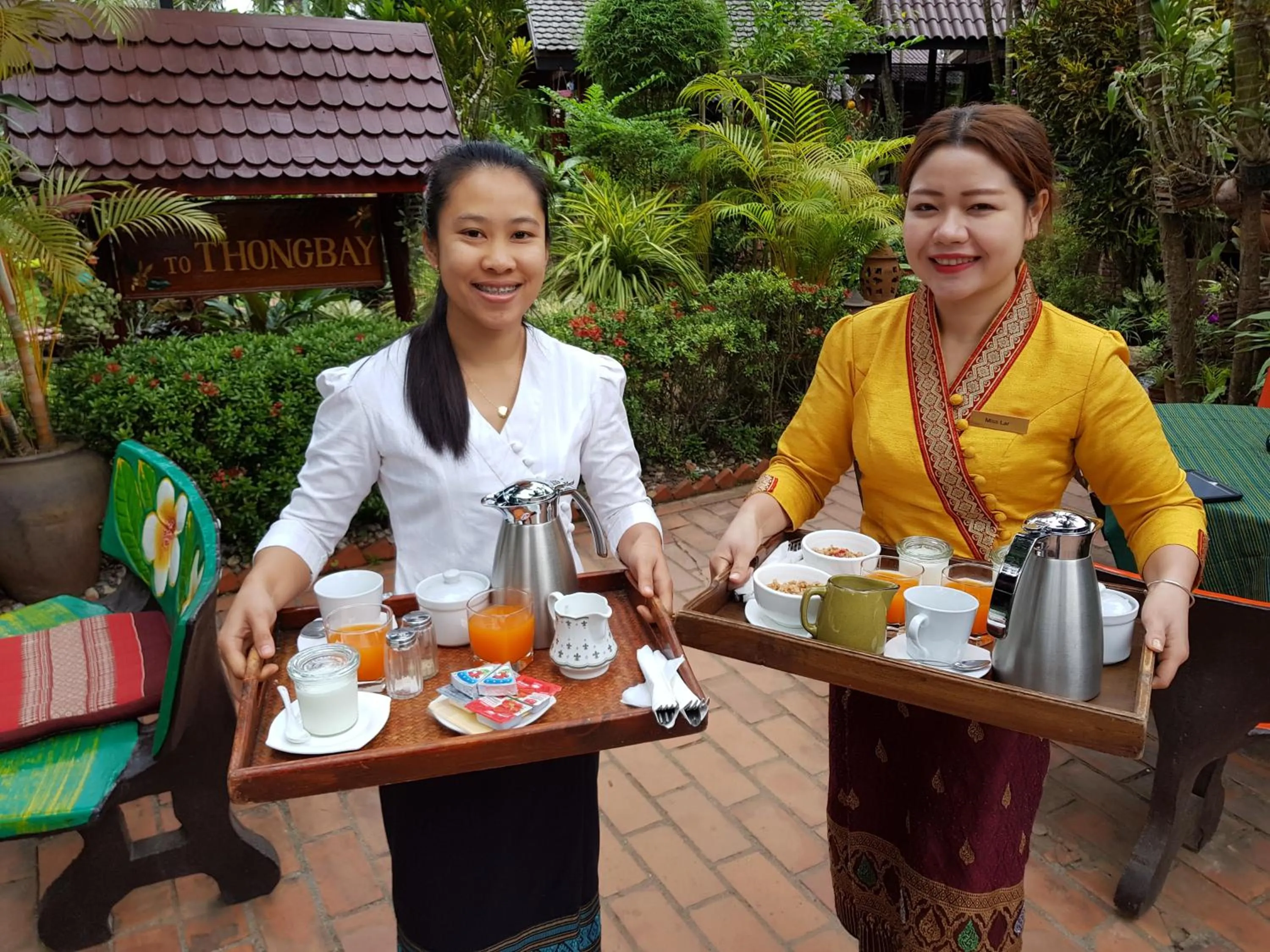 American breakfast in Thongbay Guesthouse