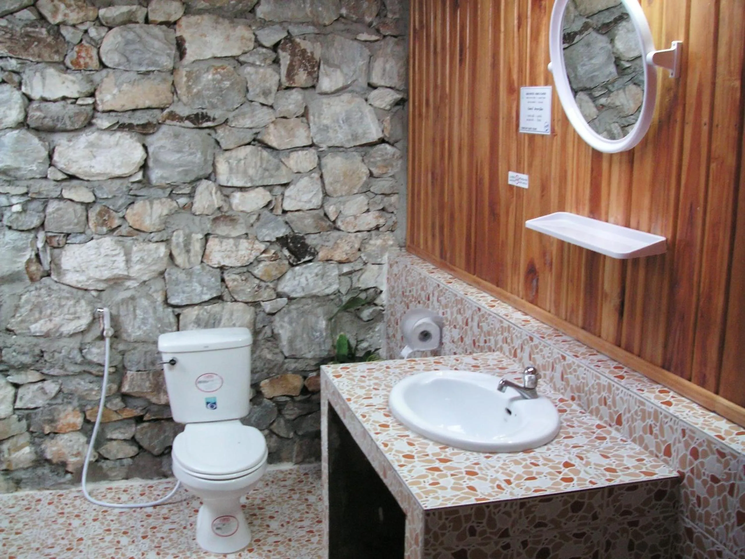 Bathroom in Thongbay Guesthouse