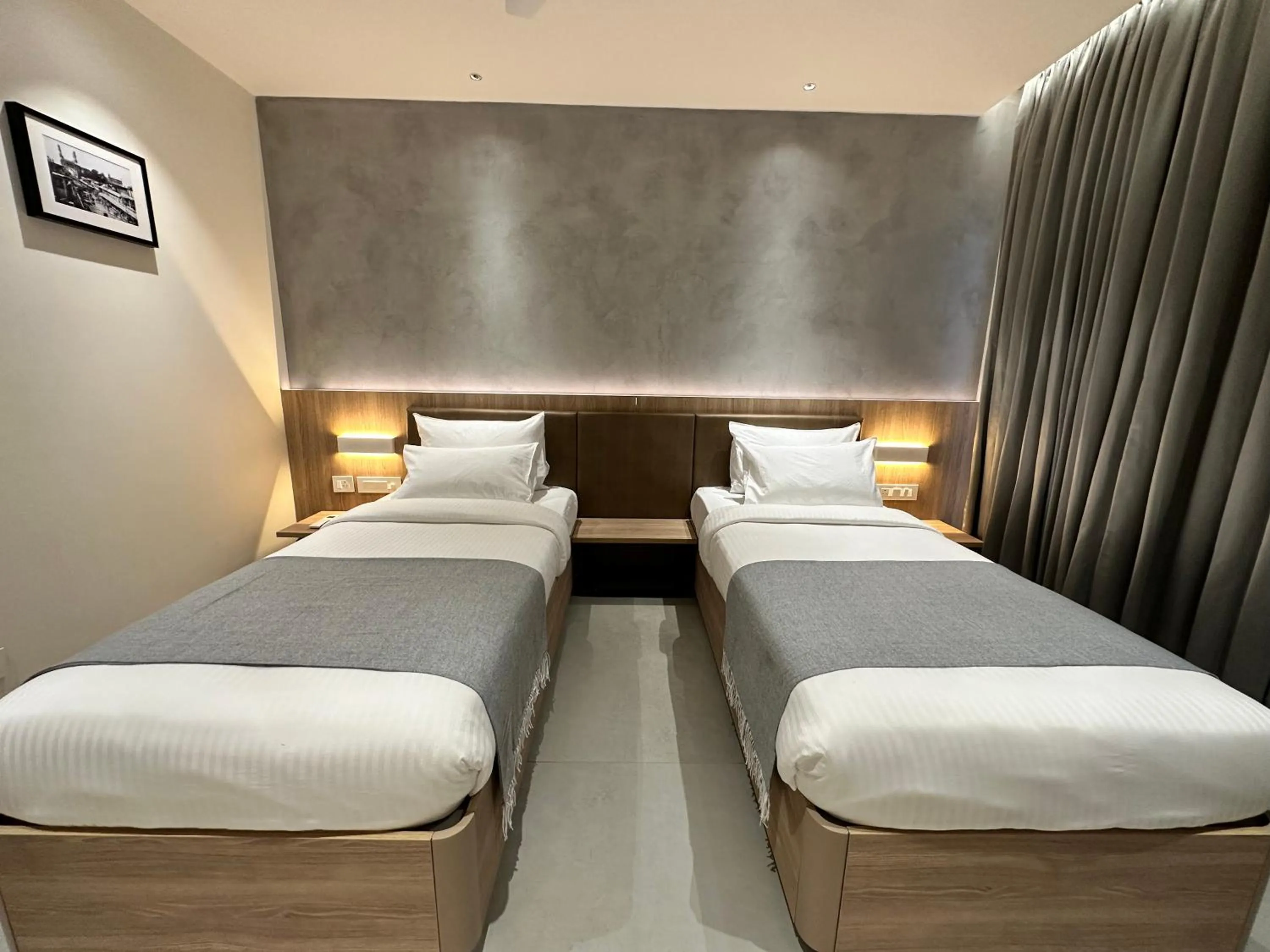 Bed in 32 Urban by Akoya Hotels