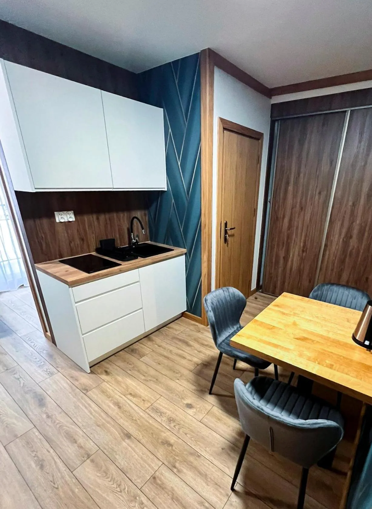 Kitchen or kitchenette in Willa Nosalowa Dolina