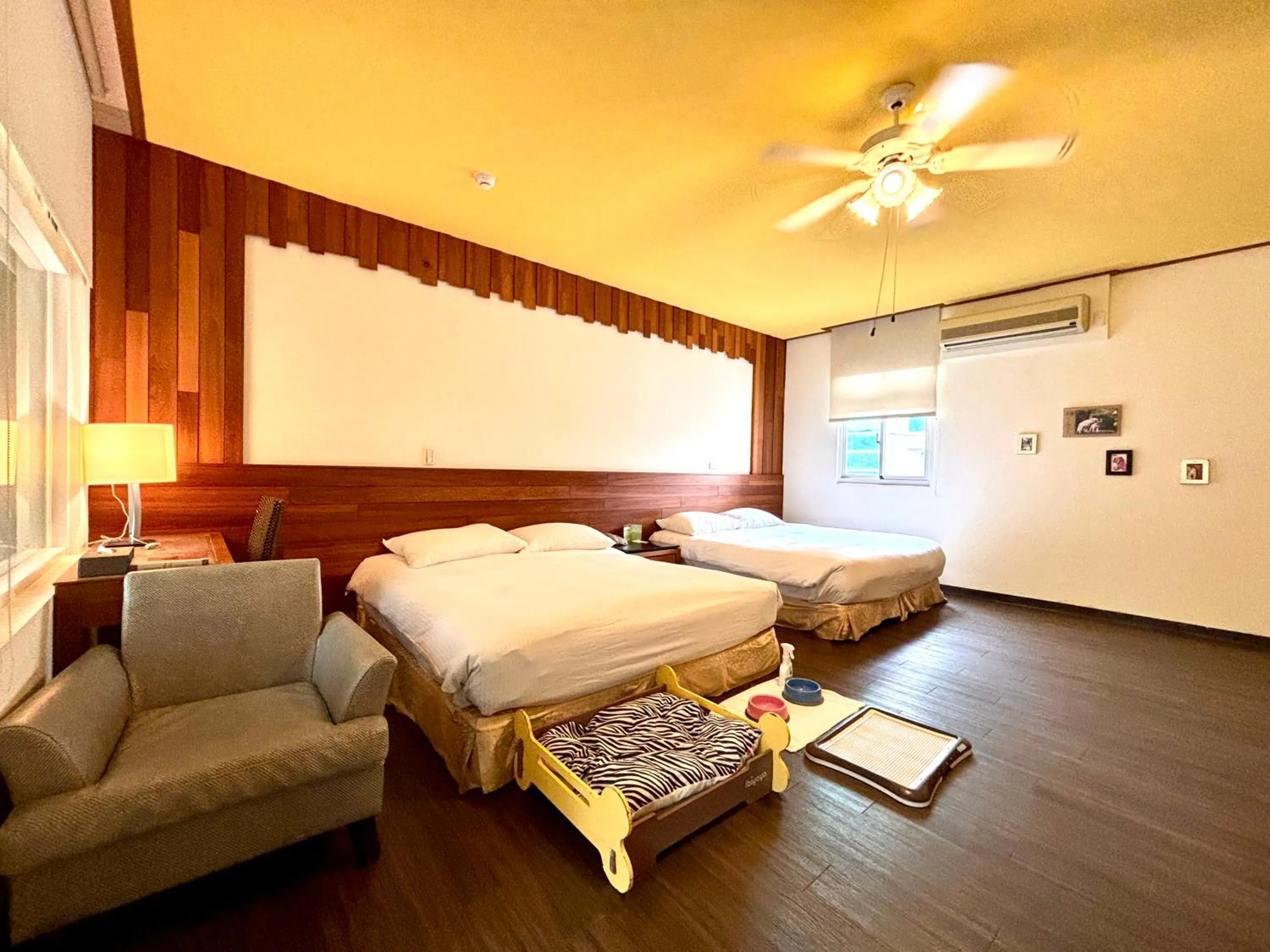 Pet-Friendly - Family Room in LIDO FORESTRY SPA RESORT