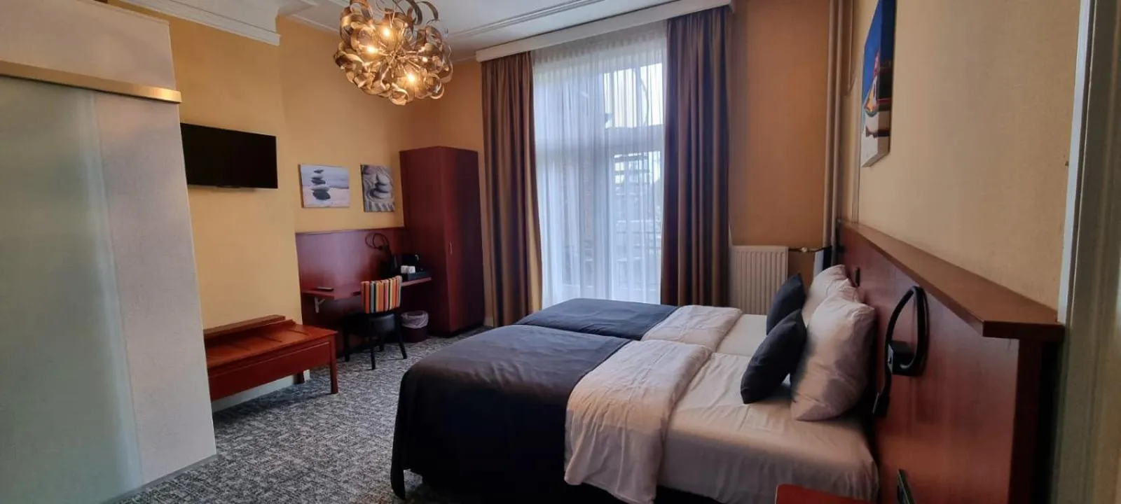 Bed in Hotel en privé-wellness De Nieuwe Doelen