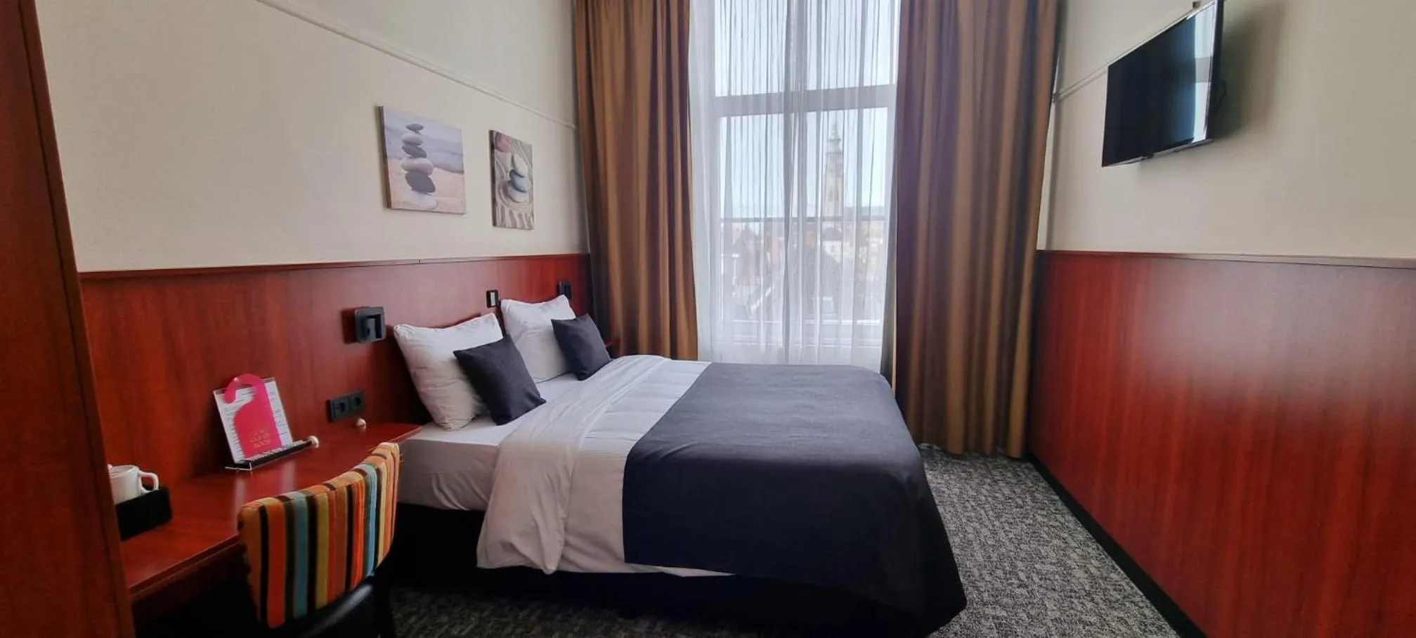 Bed in Hotel en privé-wellness De Nieuwe Doelen