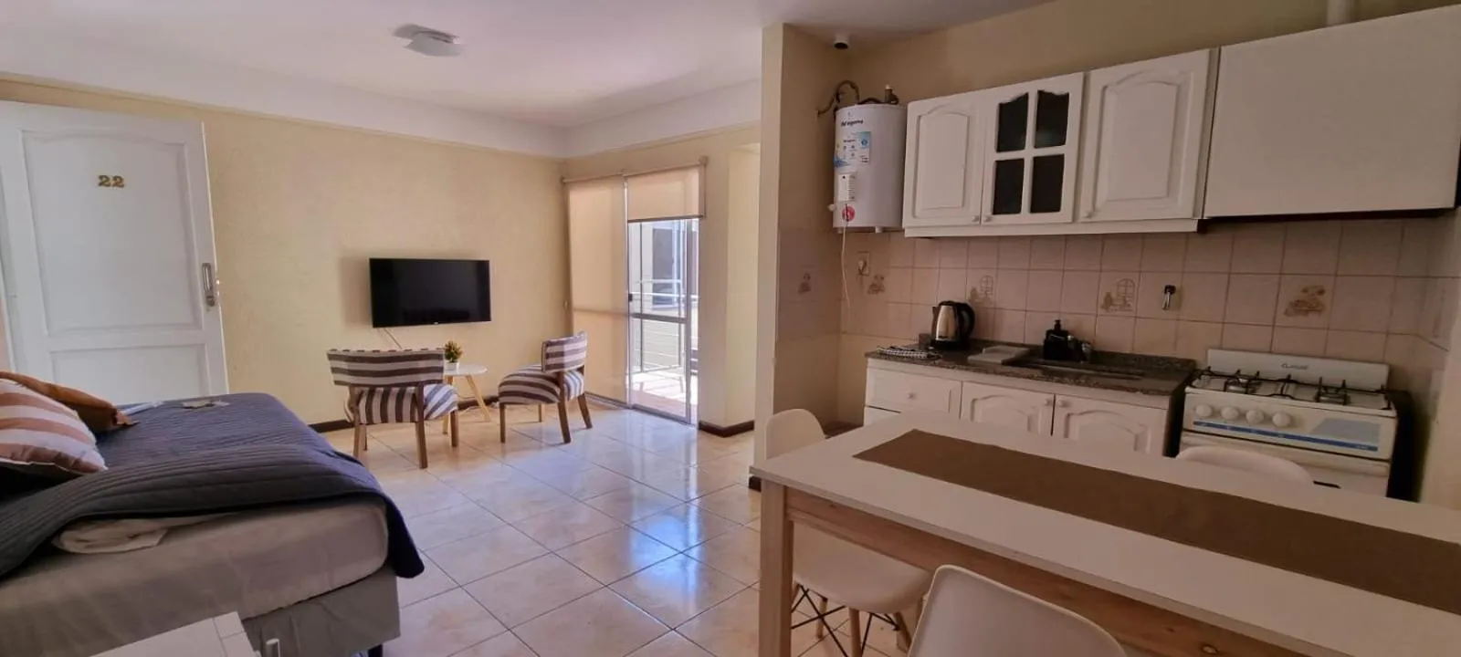 Kitchen or kitchenette in Apex Apart