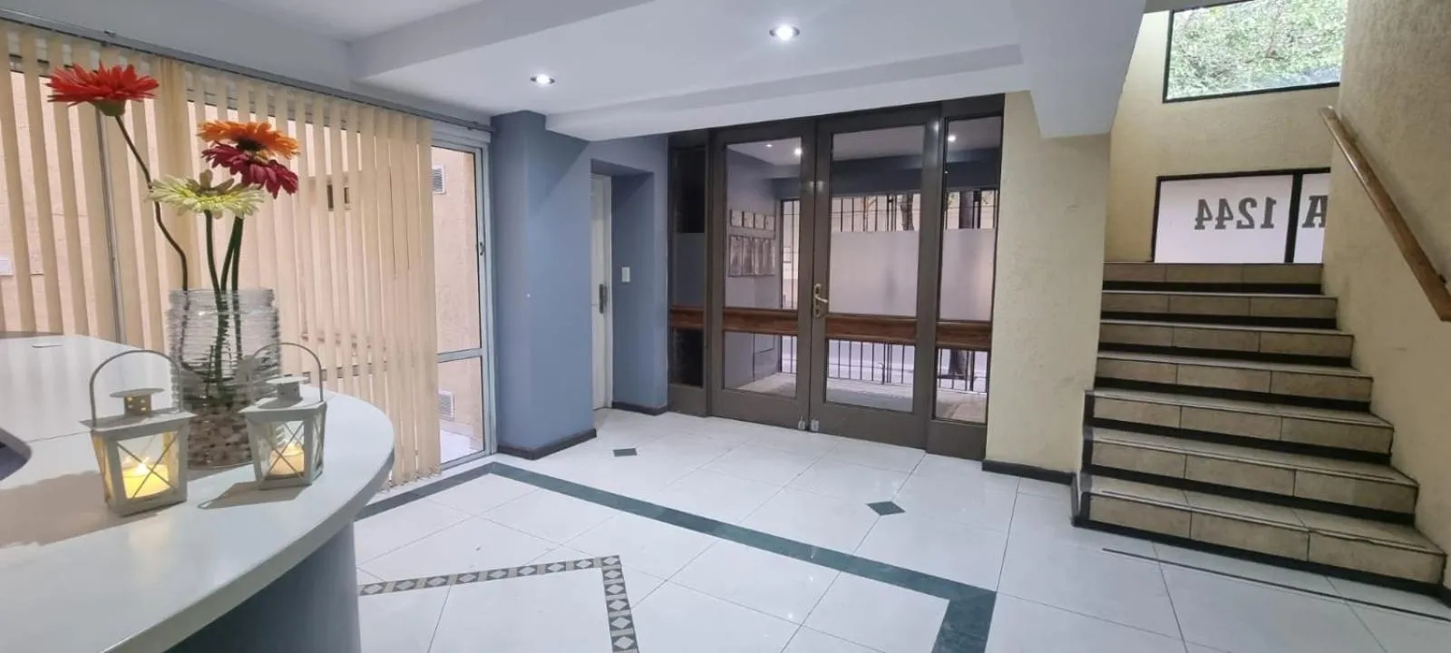 Lobby or reception in Apex Apart