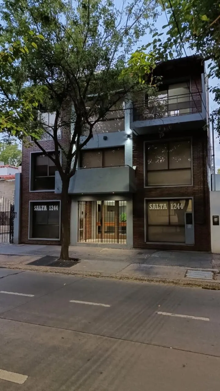 Facade/entrance in Apex Apart