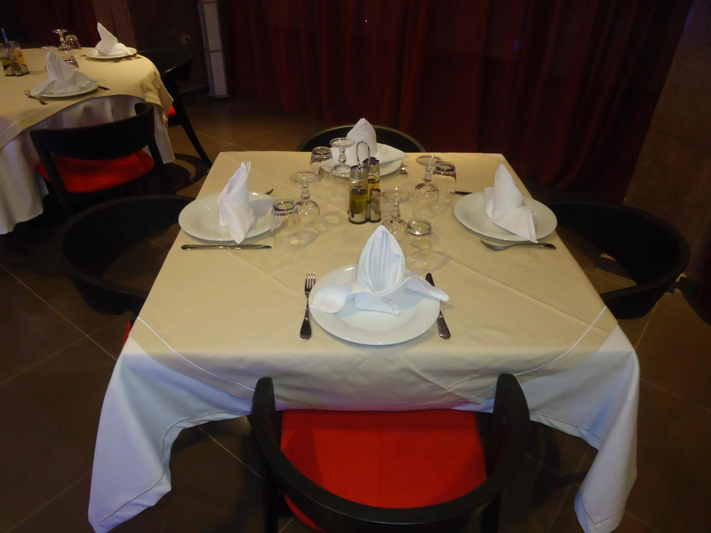 Restaurant/places to eat in Hotel Emilio Moretti