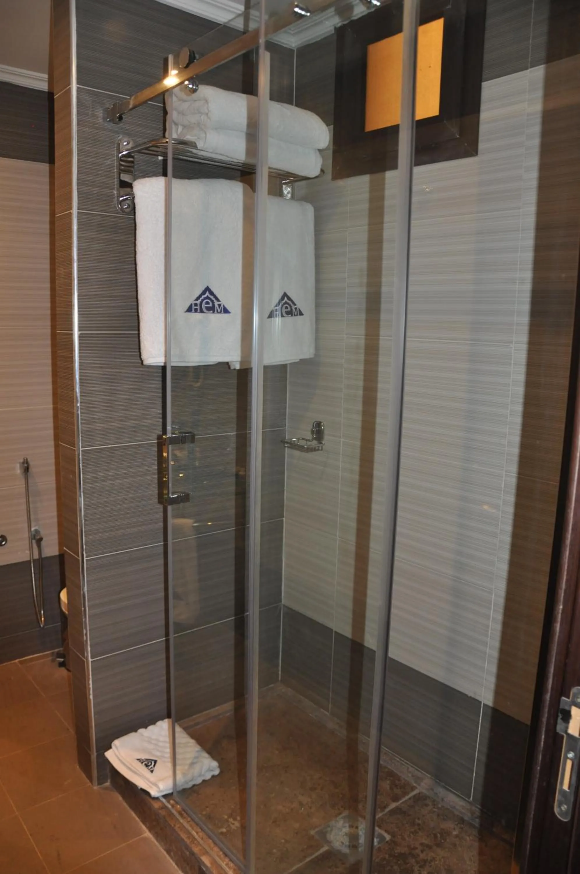 Bathroom in Hotel Emilio Moretti