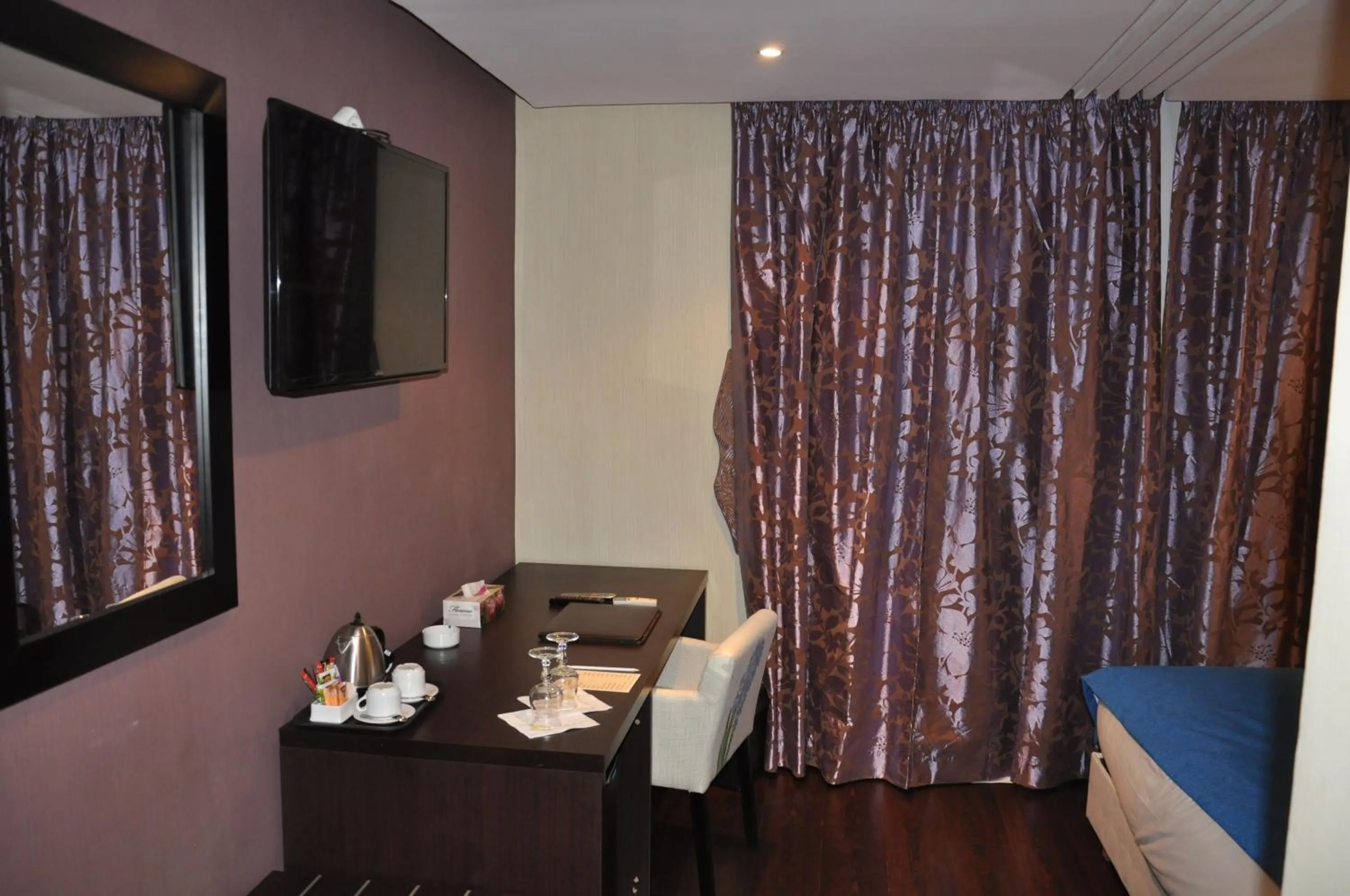 Bedroom in Hotel Emilio Moretti