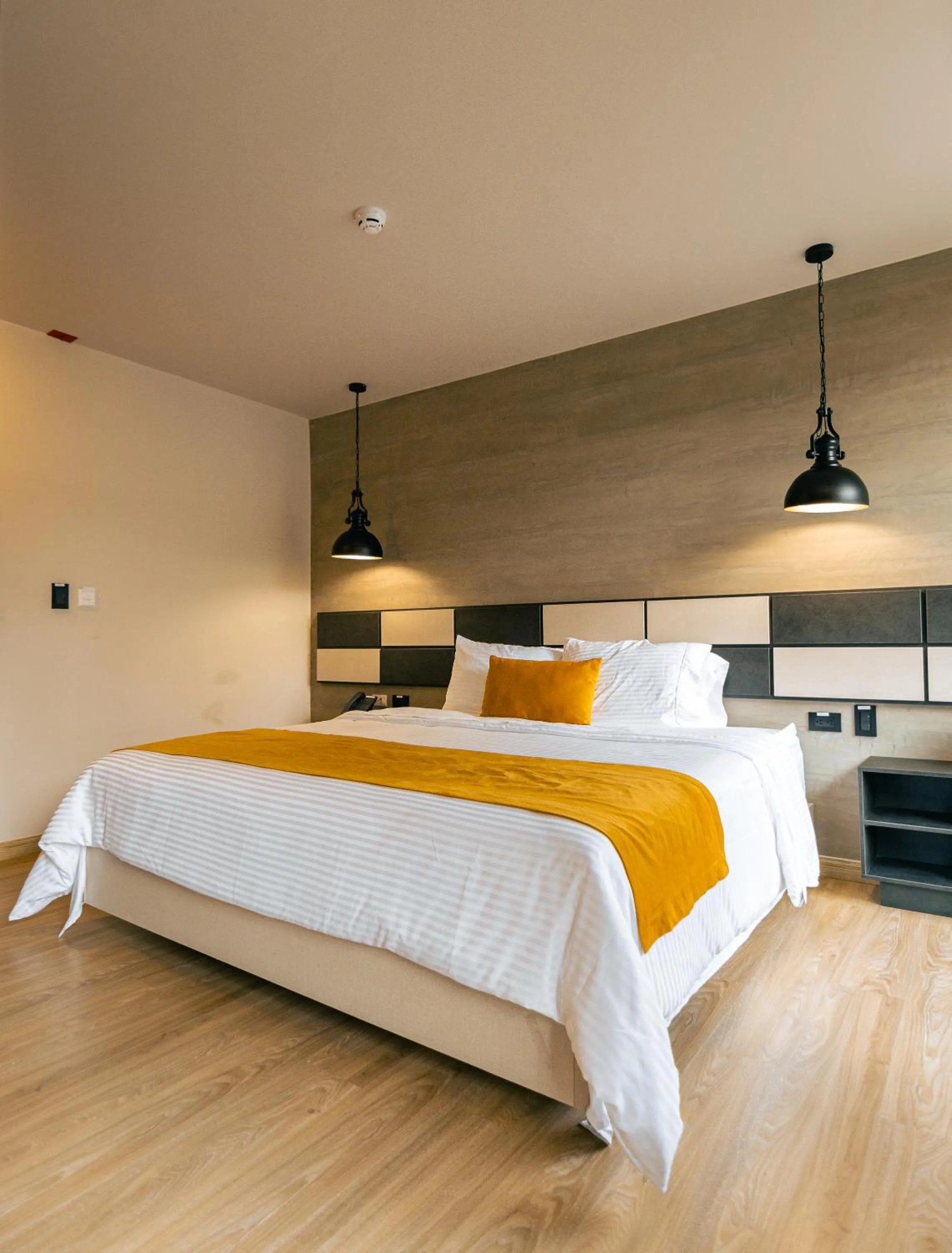 Bed in Balmoral Plaza Hotel