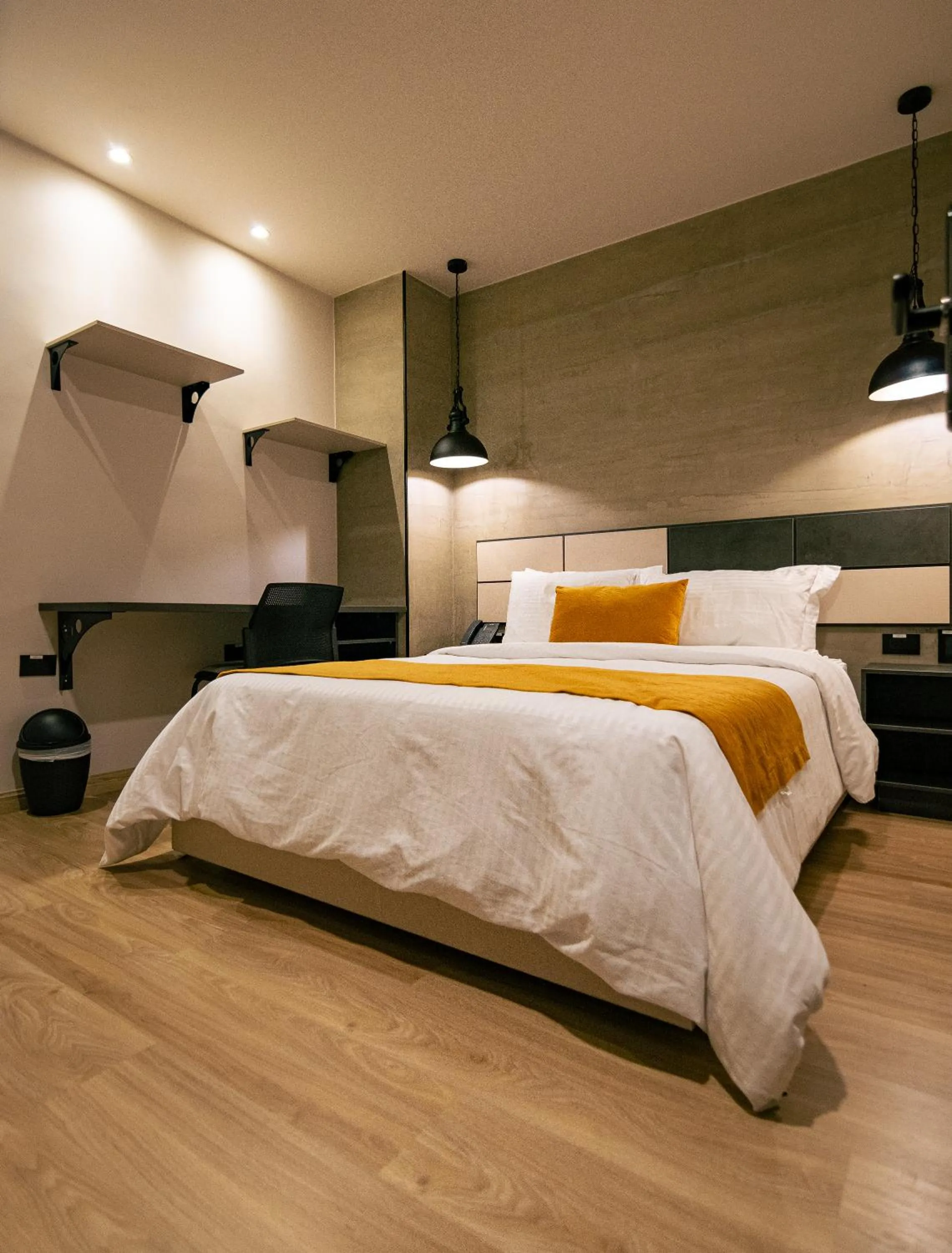 Bed in Balmoral Plaza Hotel